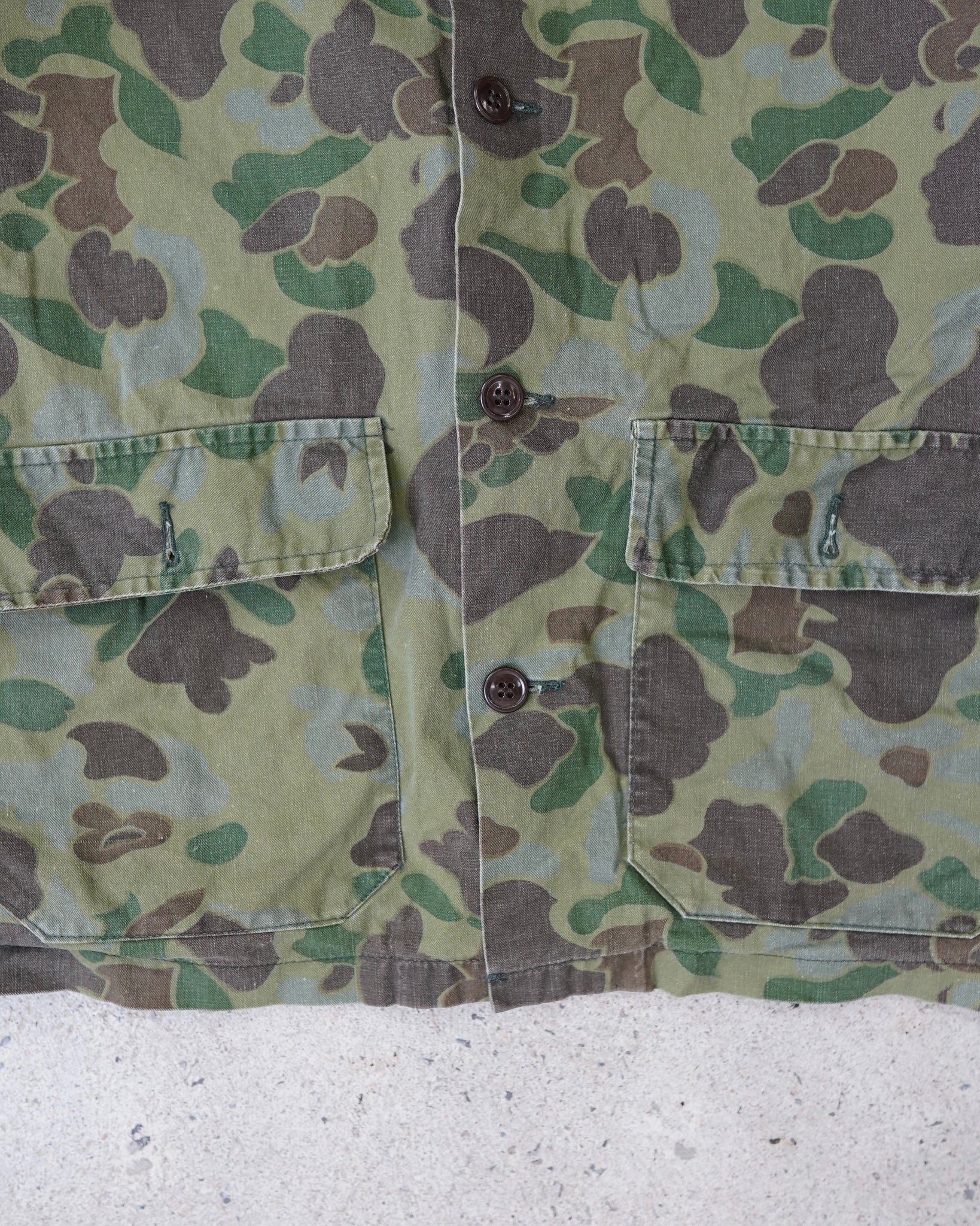 military camo button up shirt - XL