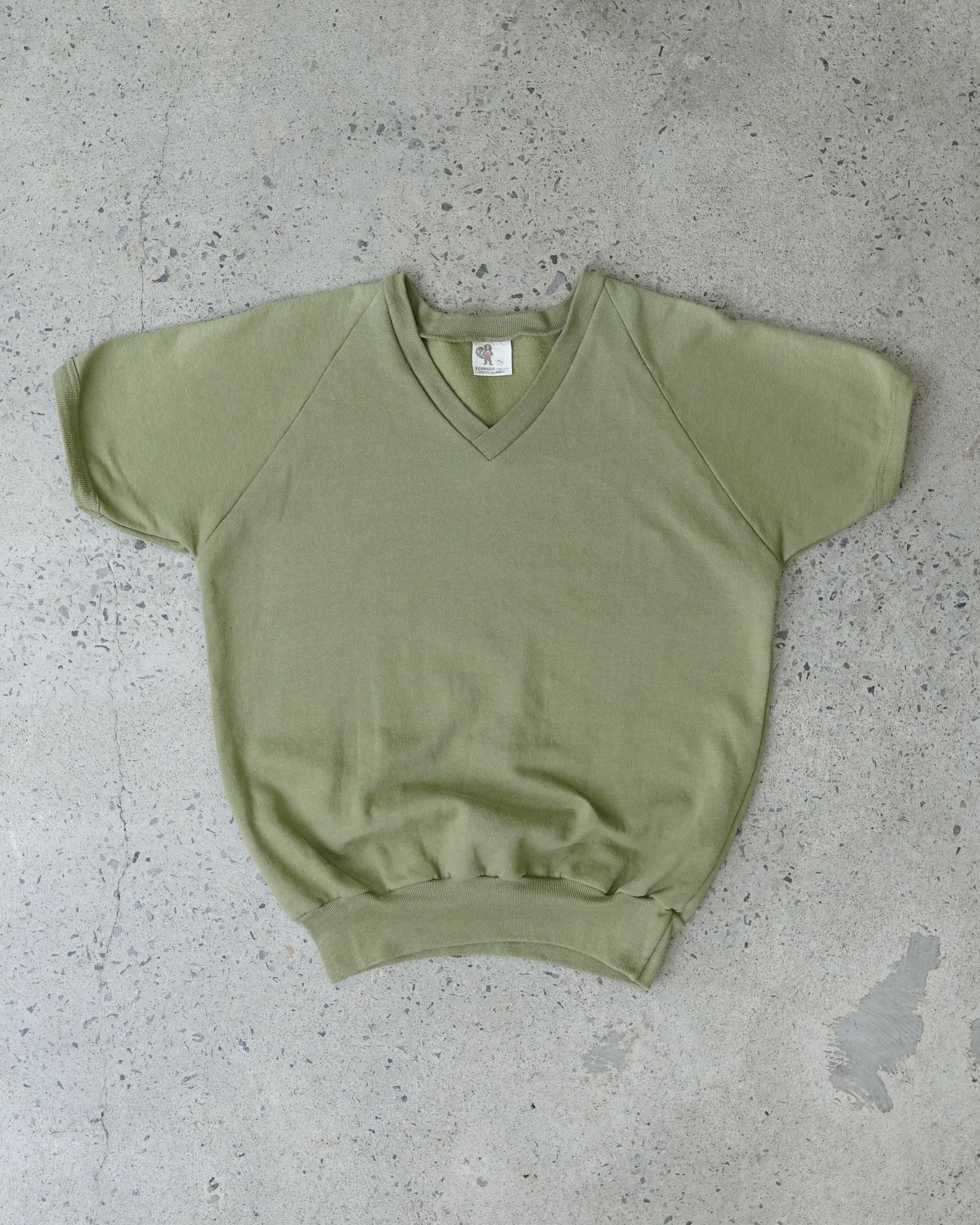 kermada short sleeve v-neck sweater