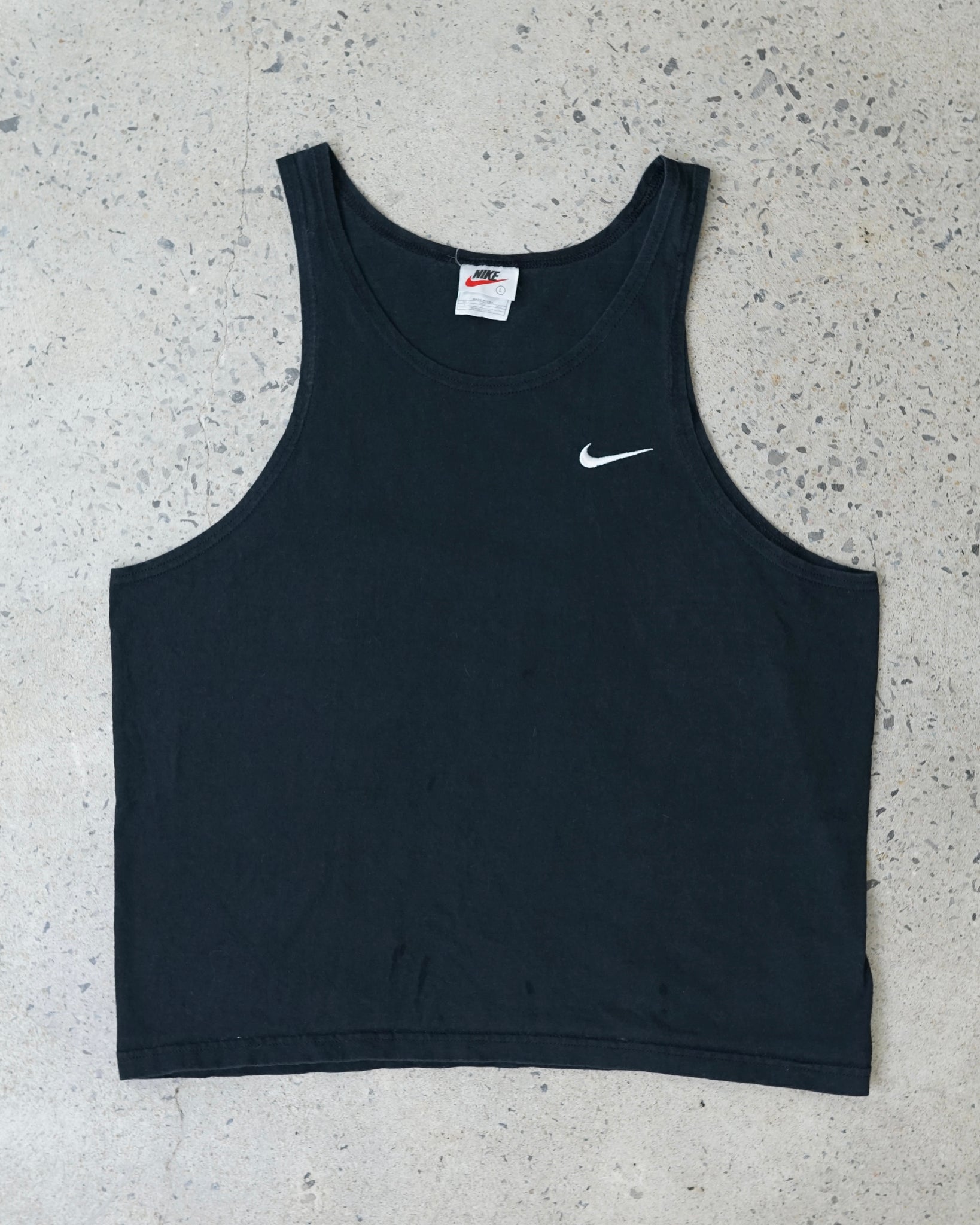 nike essential tank top