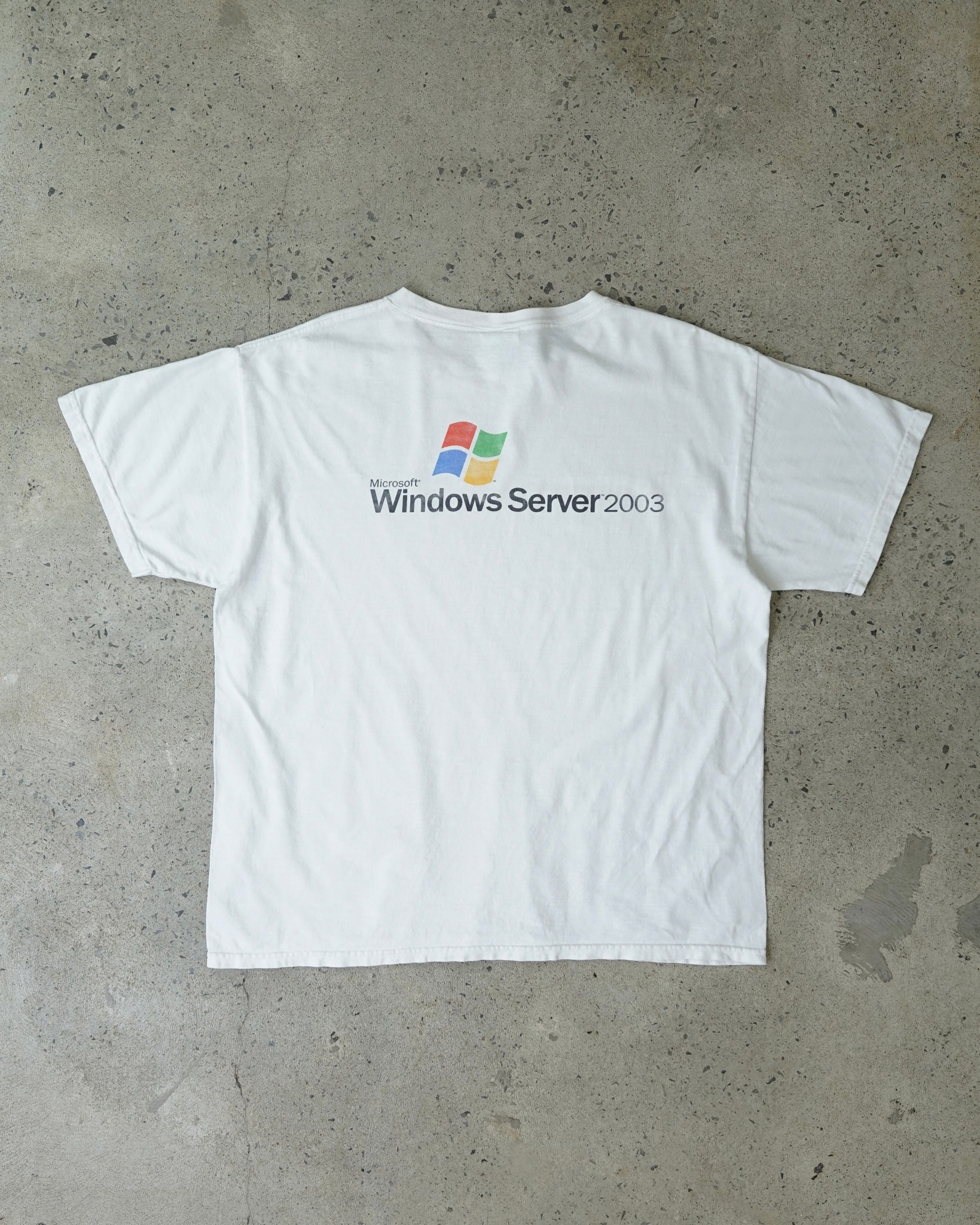 microsoft windows server 2003 t-shirt
