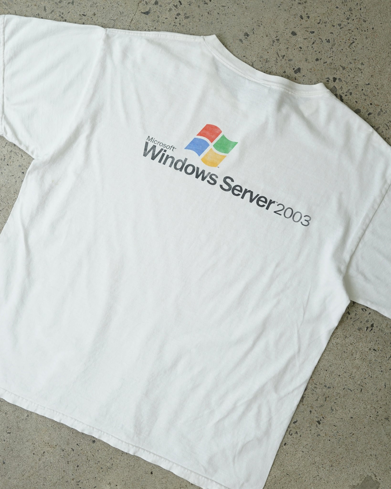 microsoft windows server 2003 t-shirt