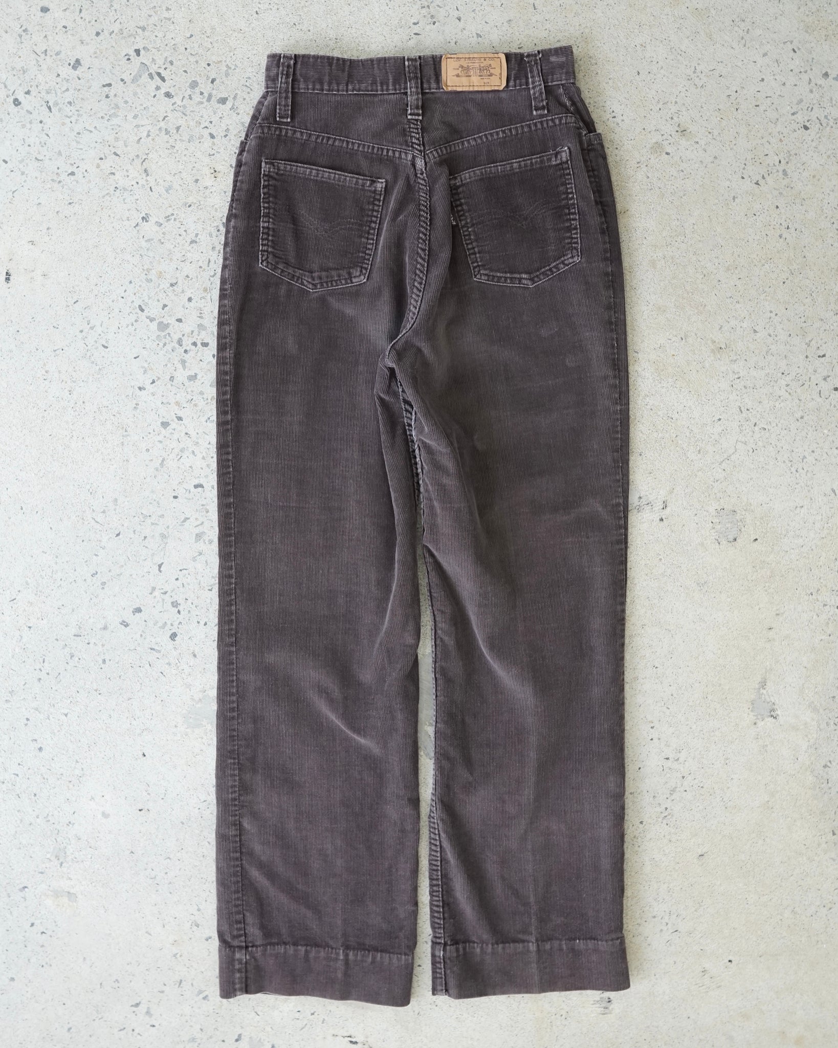 levi's corduroy pants