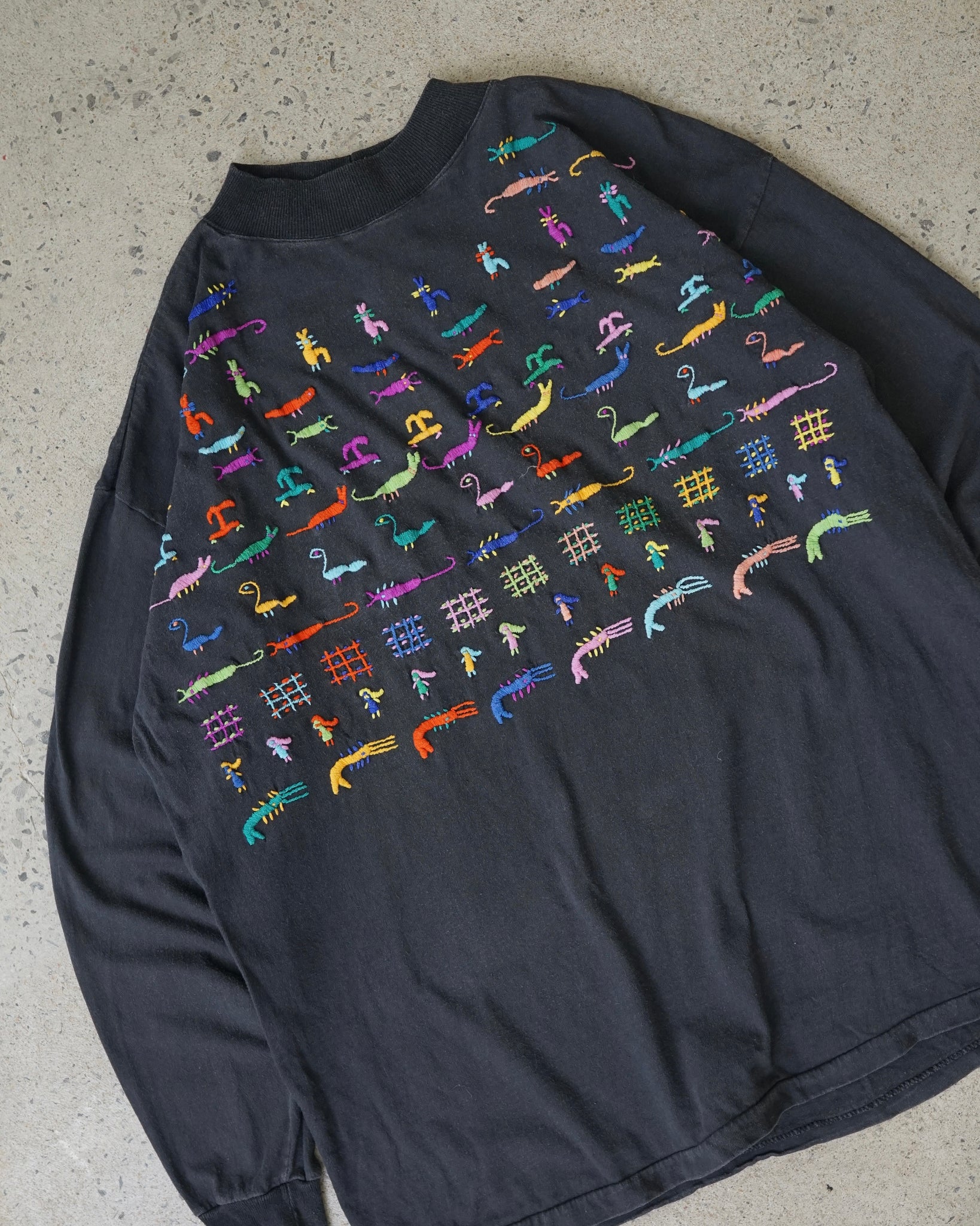 animals embroidered longsleeve