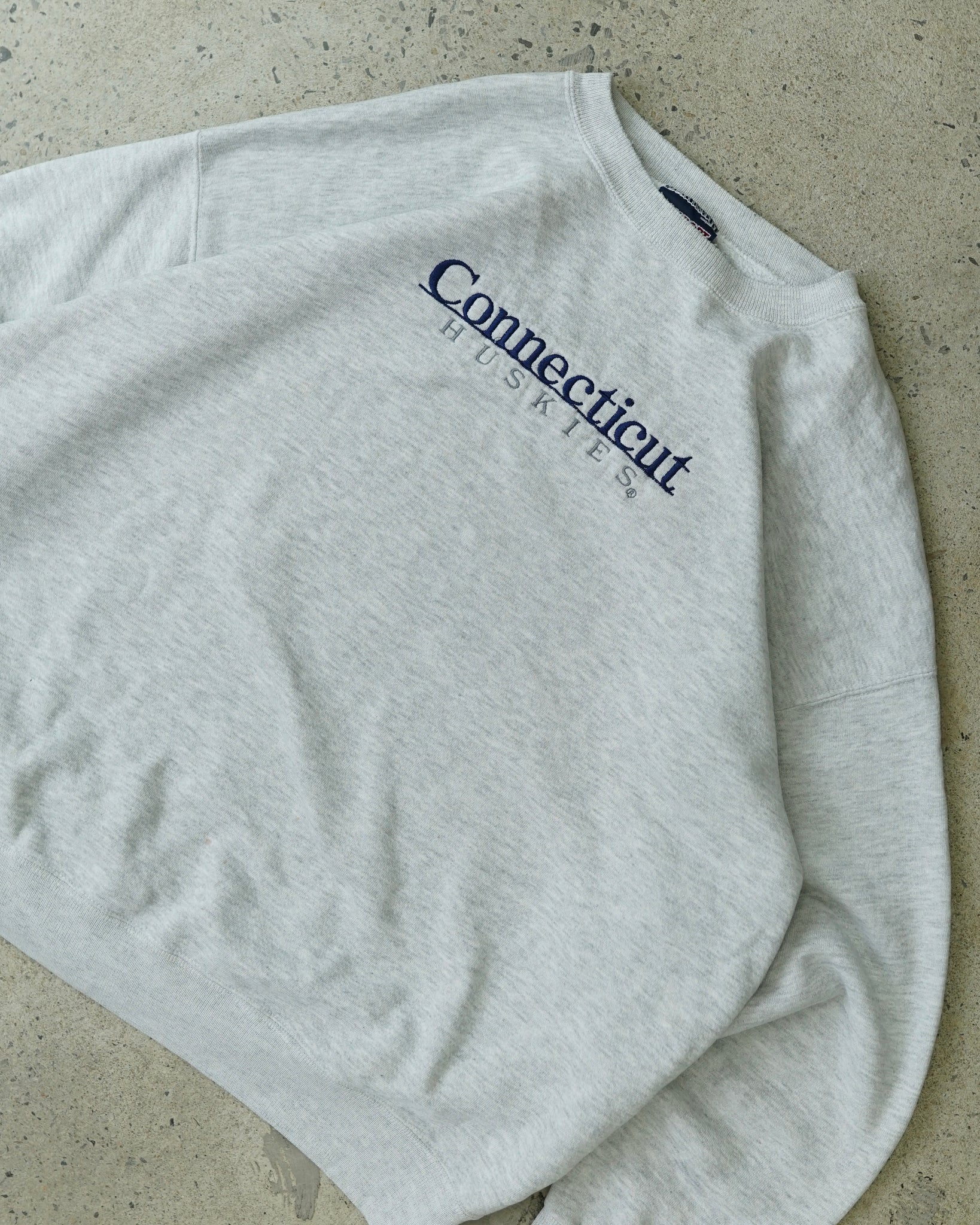 university of connecticut huskies jansport crewneck