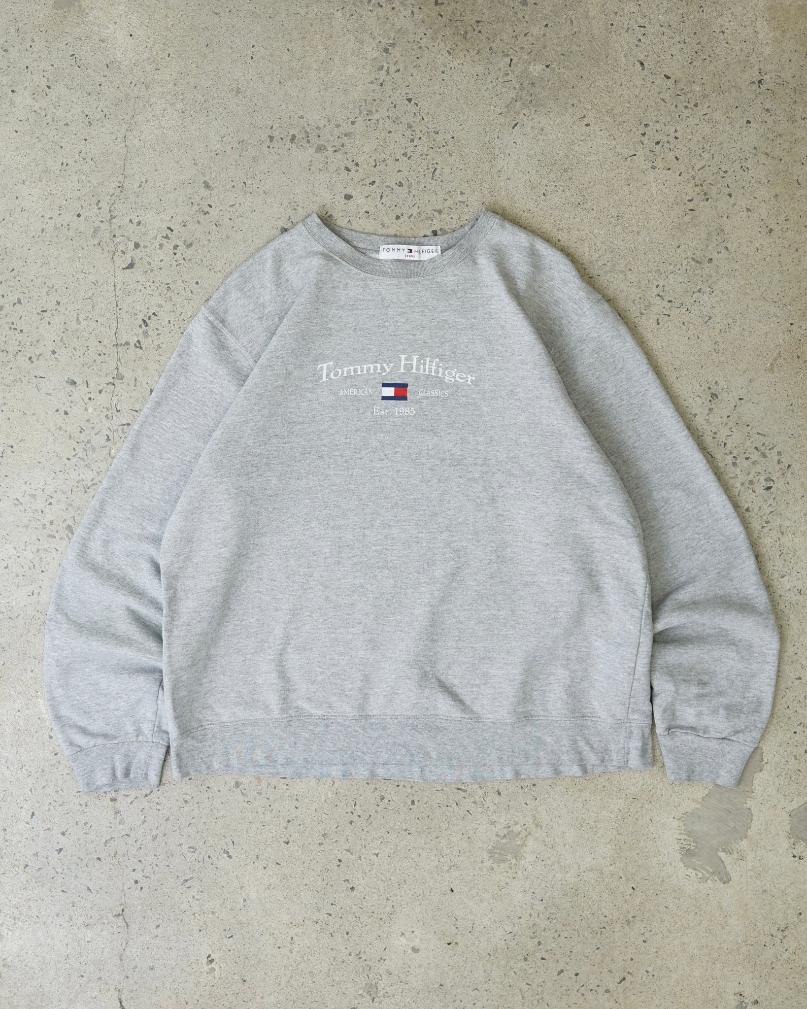 tommy hilfiger crewneck