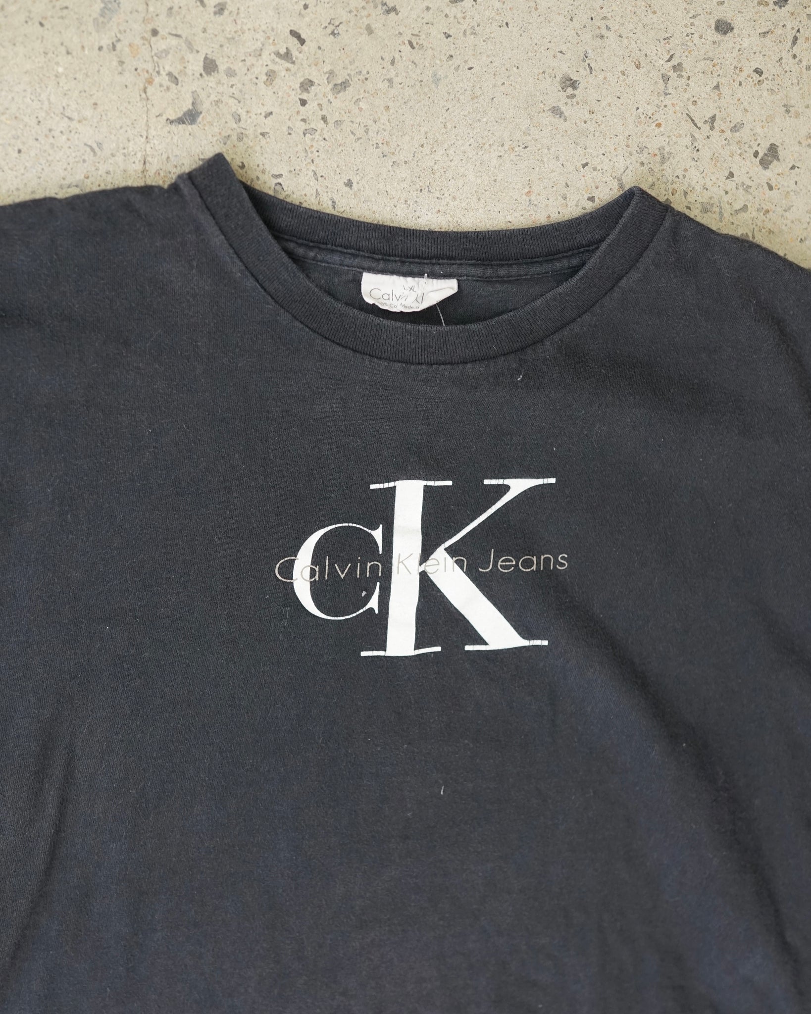 calvin klein t-shirt