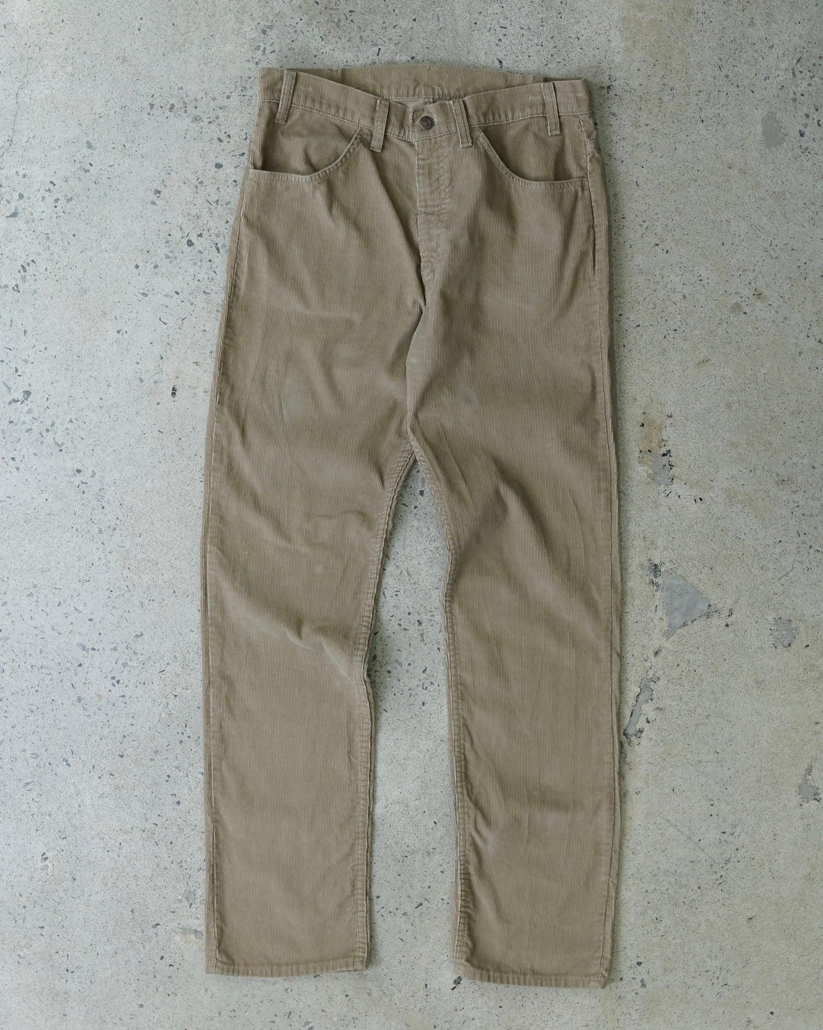 levi's corduroy pants