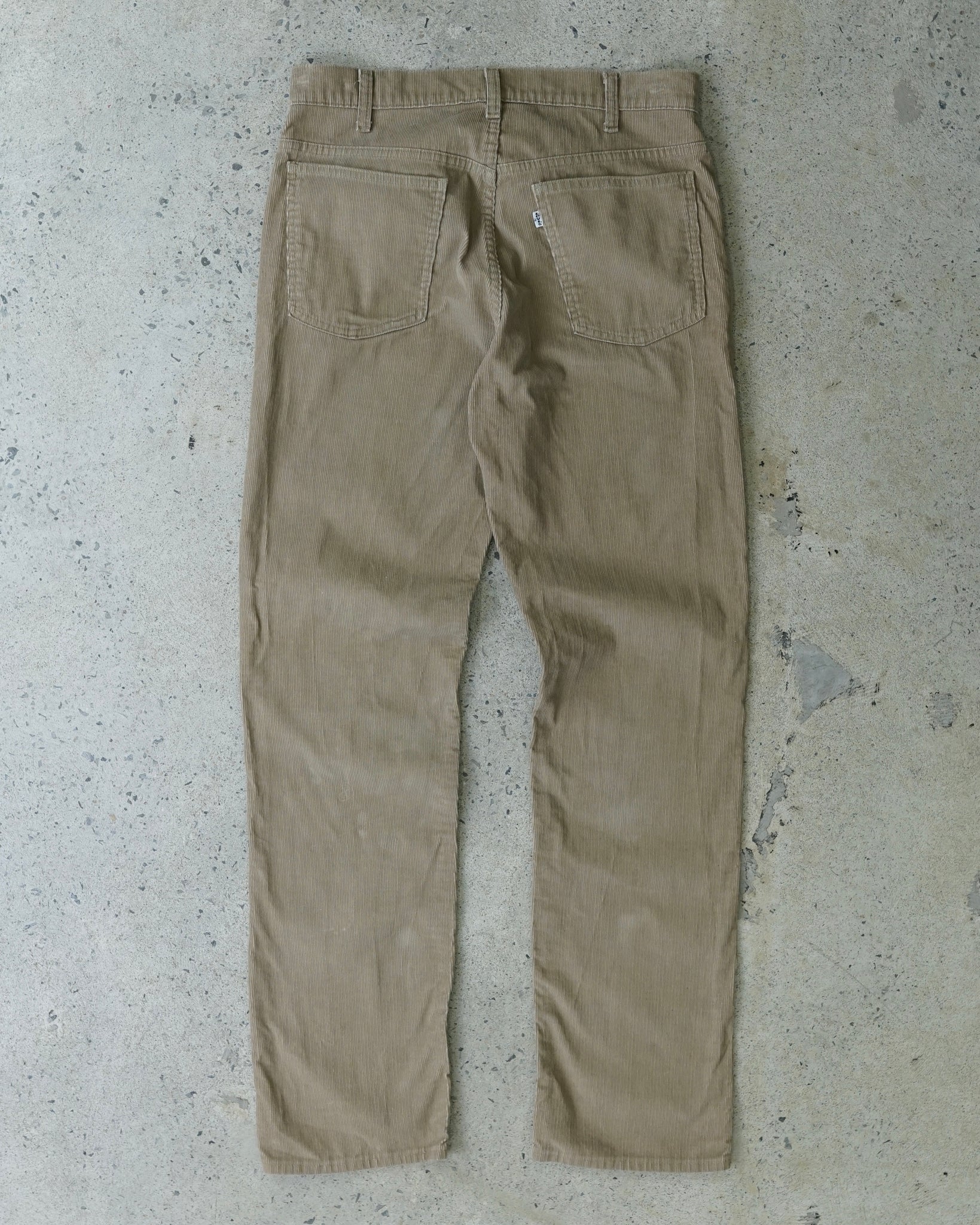 levi's corduroy pants