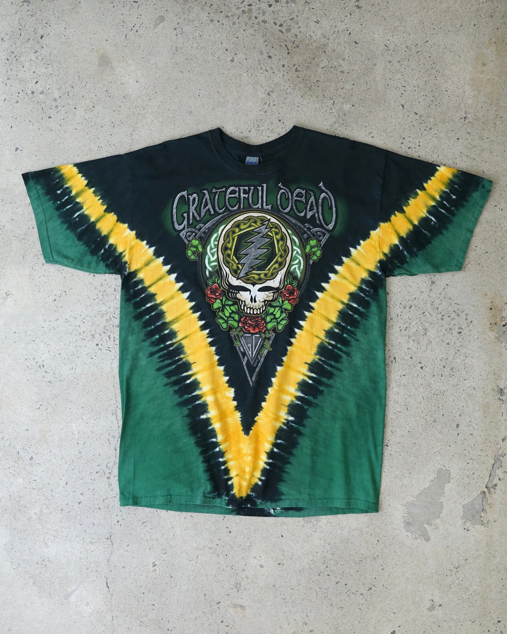 grateful dead rock band tie dye t-shirt