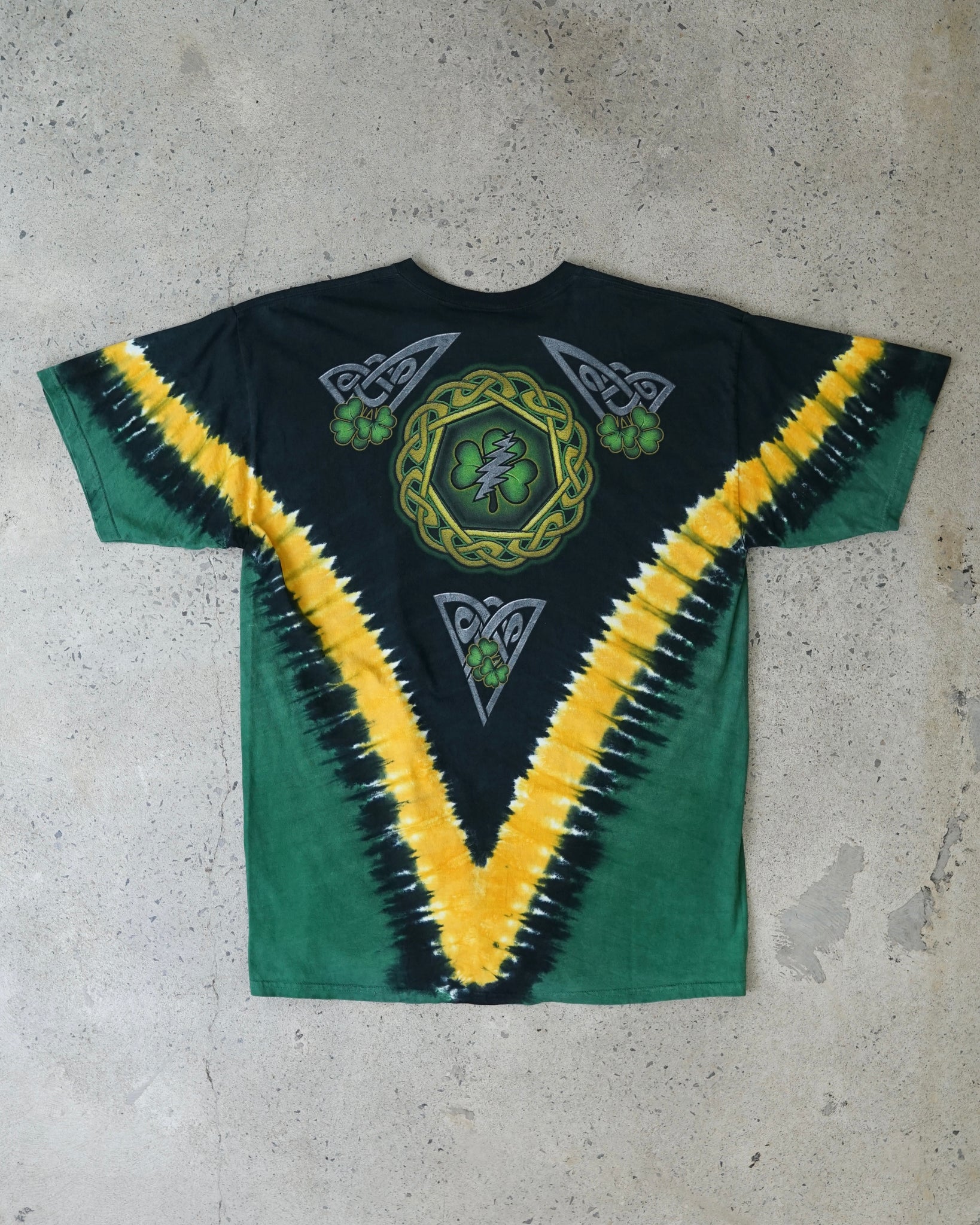 grateful dead rock band tie dye t-shirt