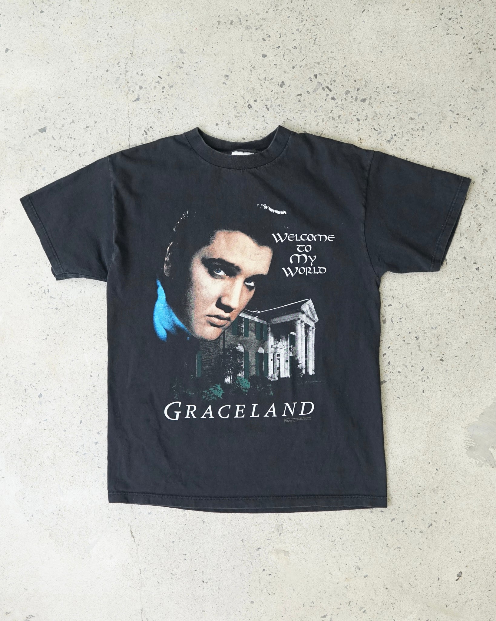 elvis graceland 1995 t-shirt