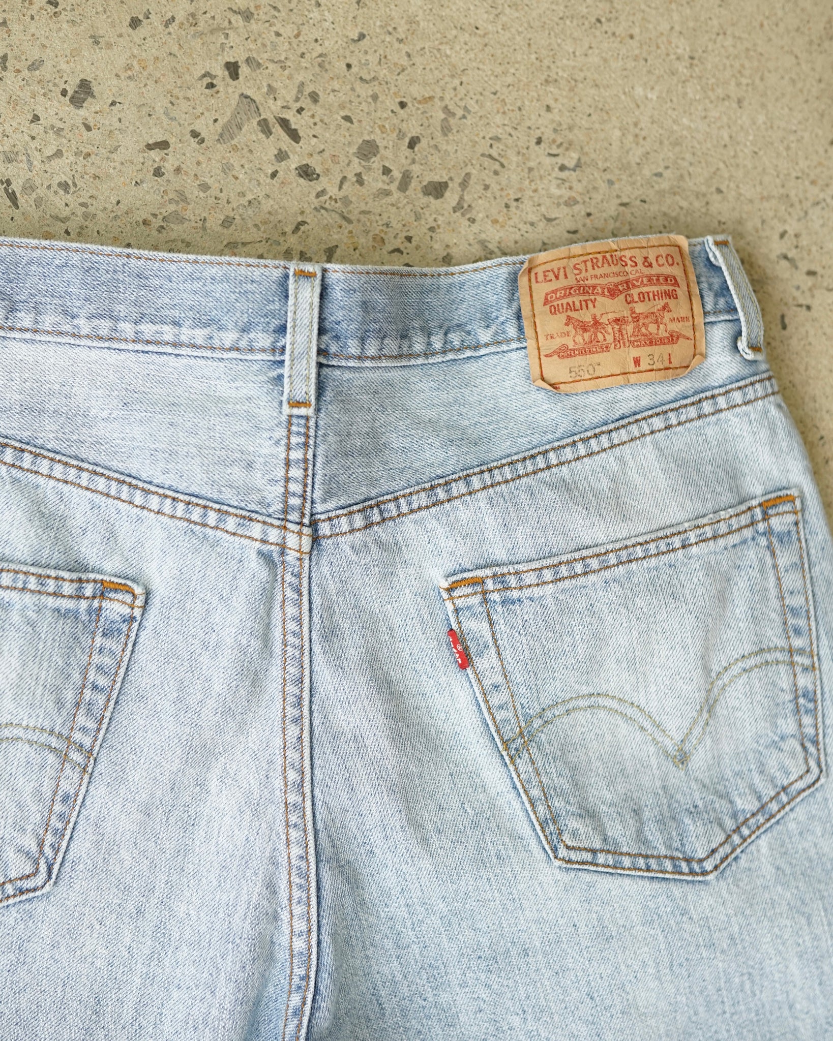 levi's 550 shorts