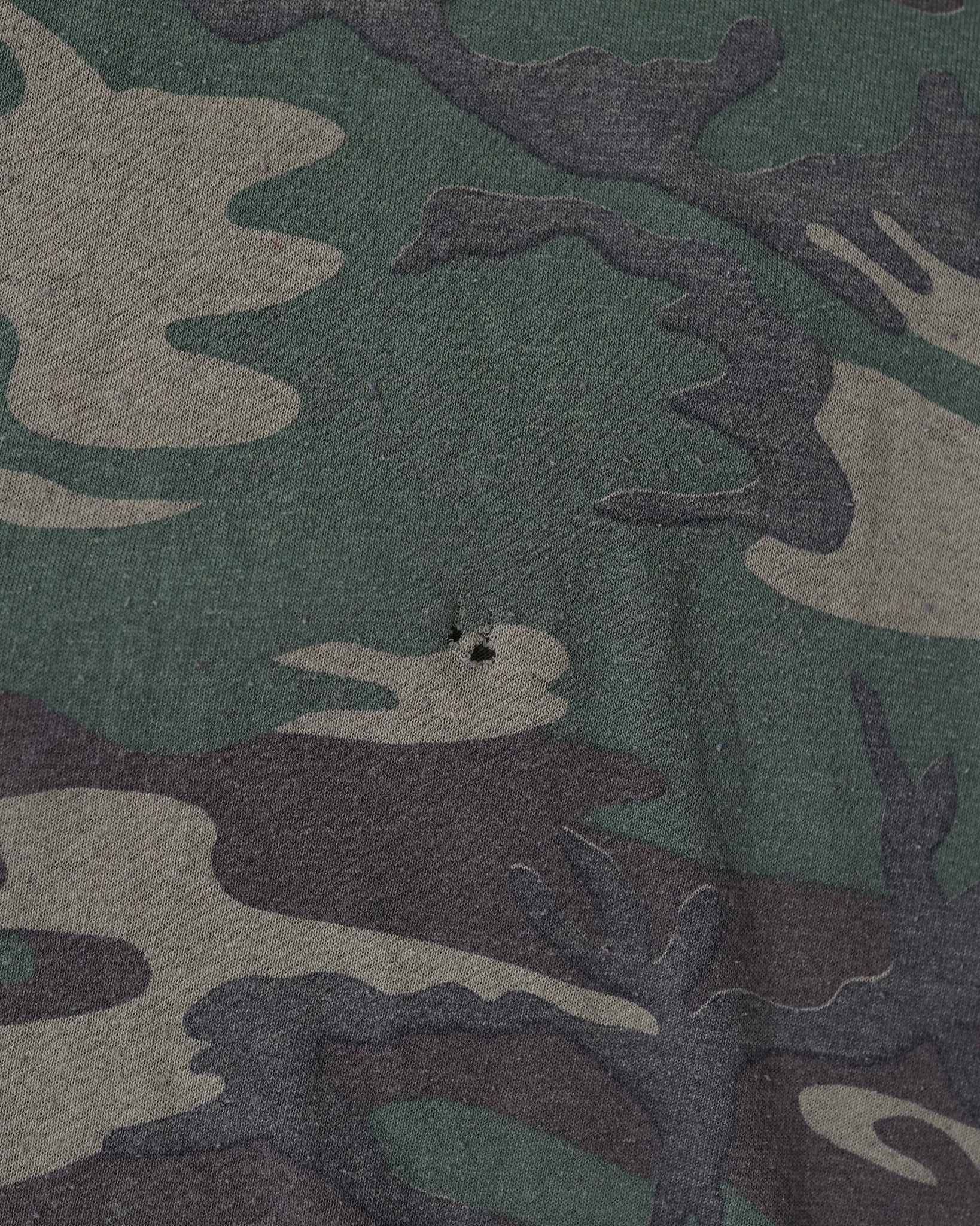 sherpa camo t-shirt