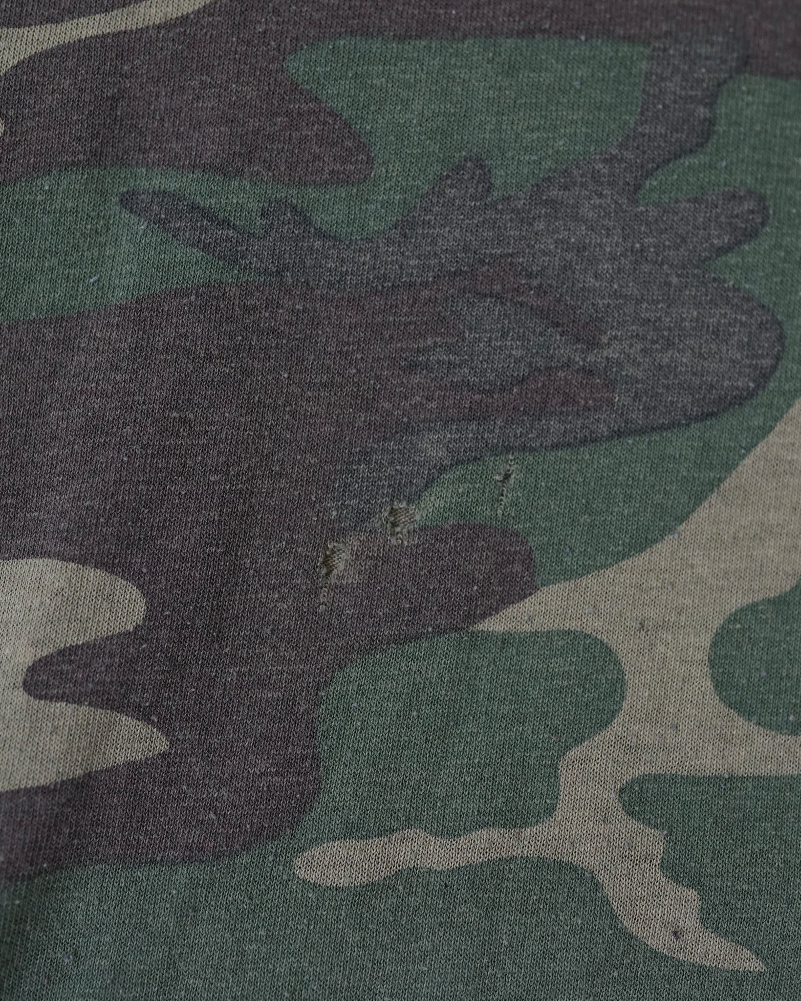 sherpa camo t-shirt