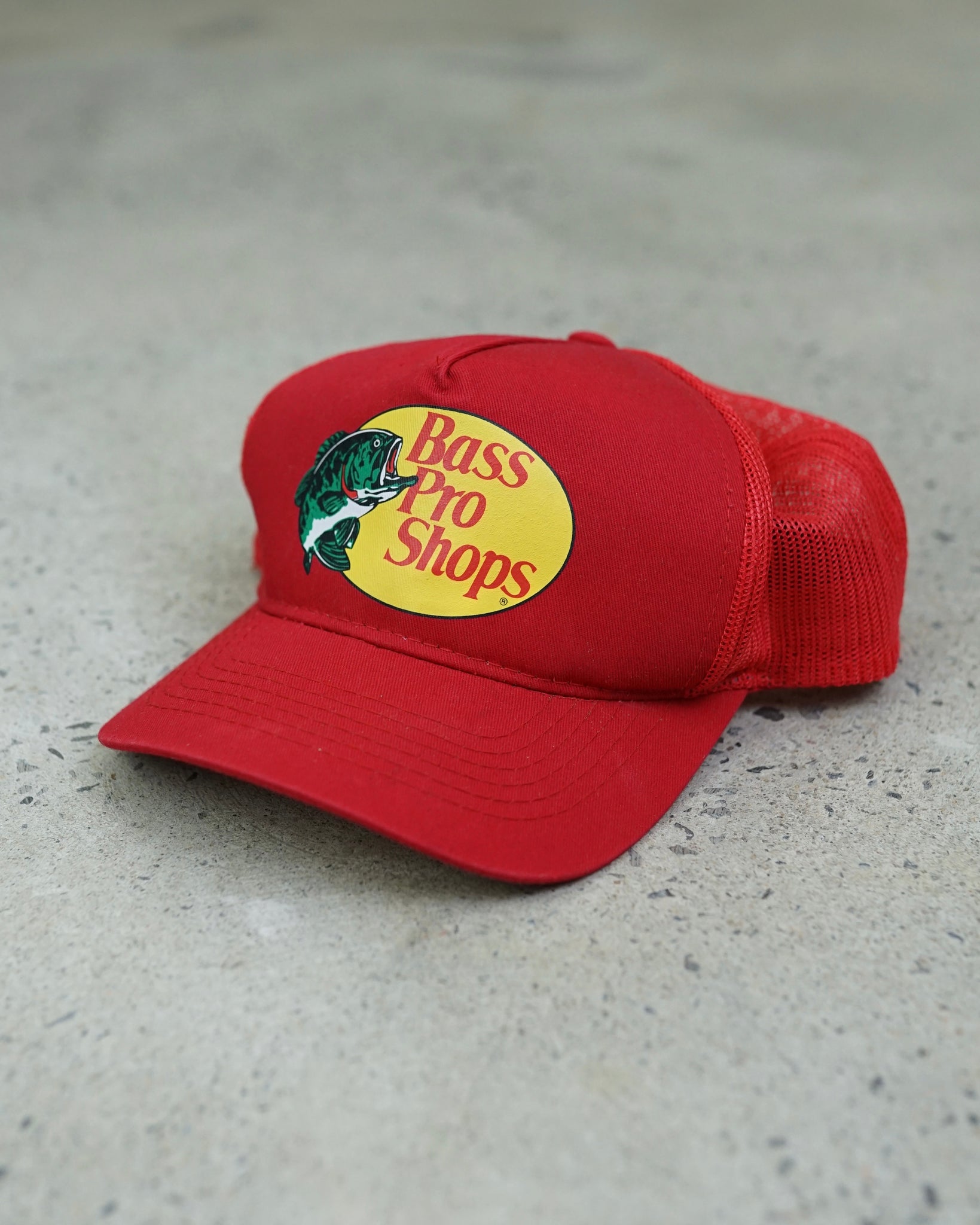 bass pro shops trucker hat