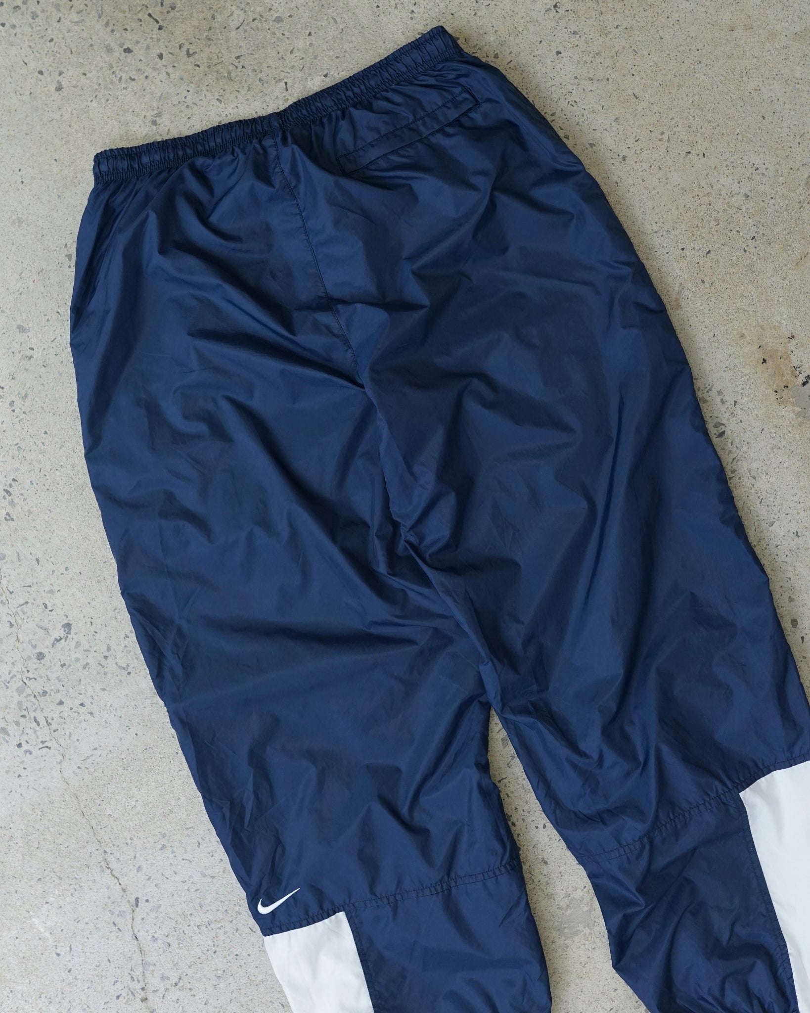 nike track pants