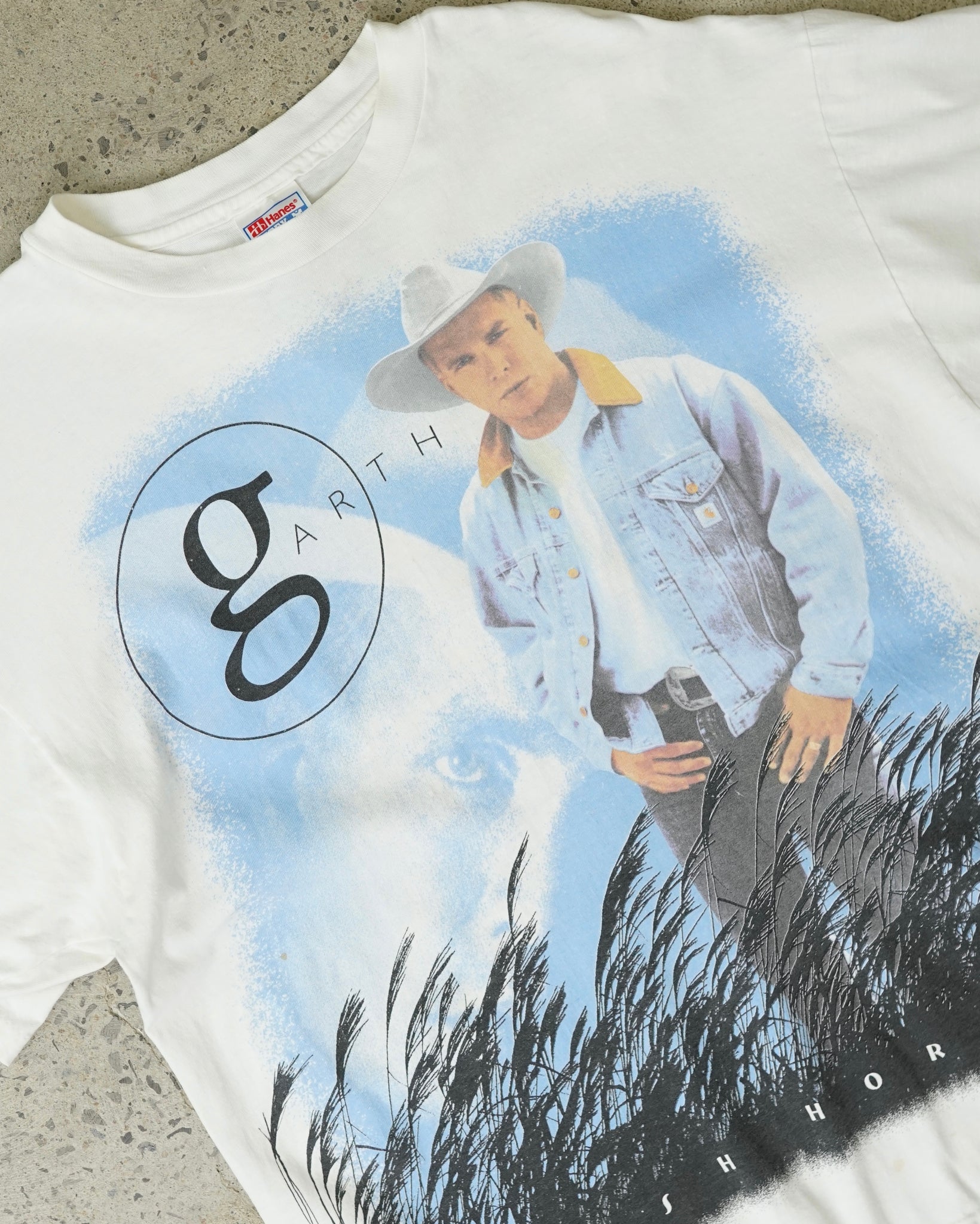 garth brooks world tour t-shirt