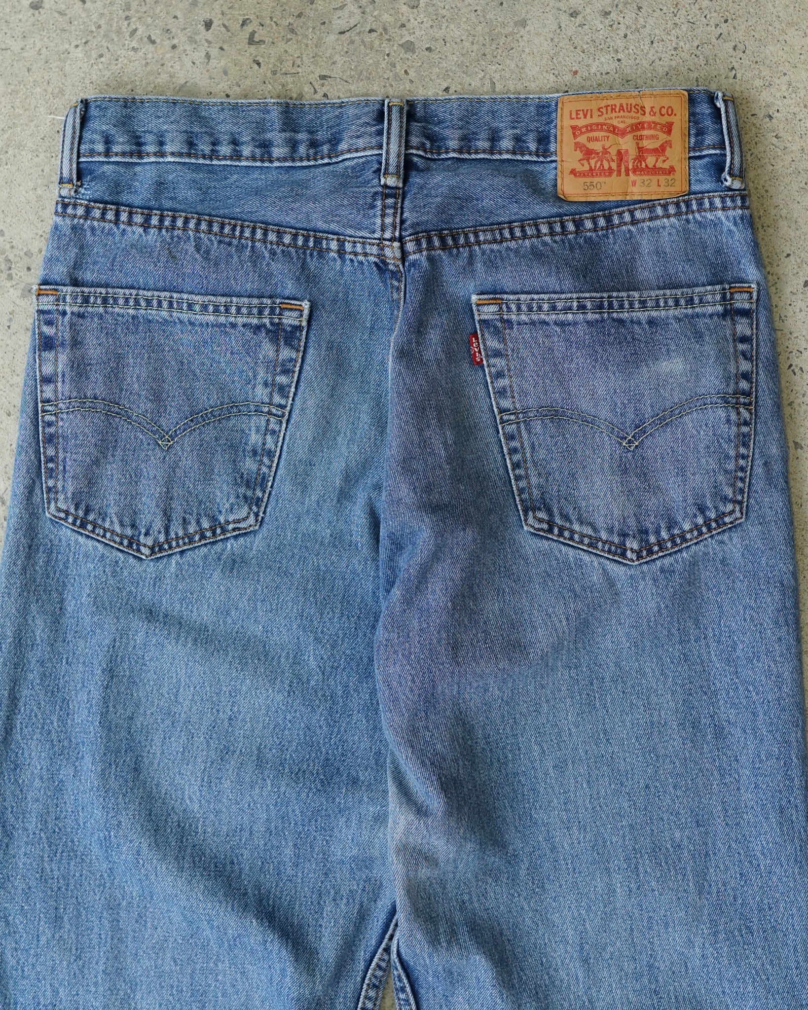 levi's 550 jeans