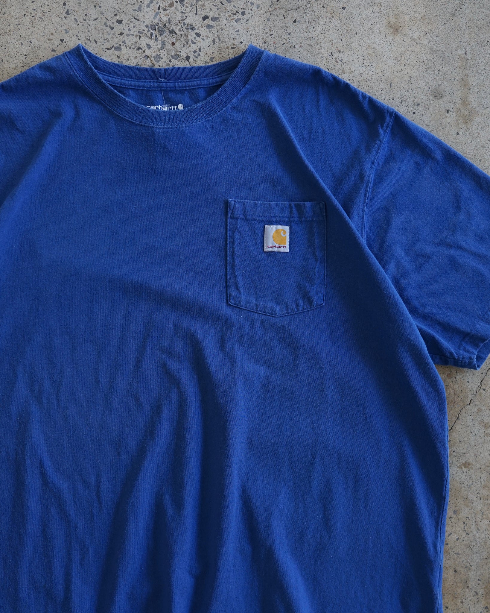 carhartt pocket t-shirt