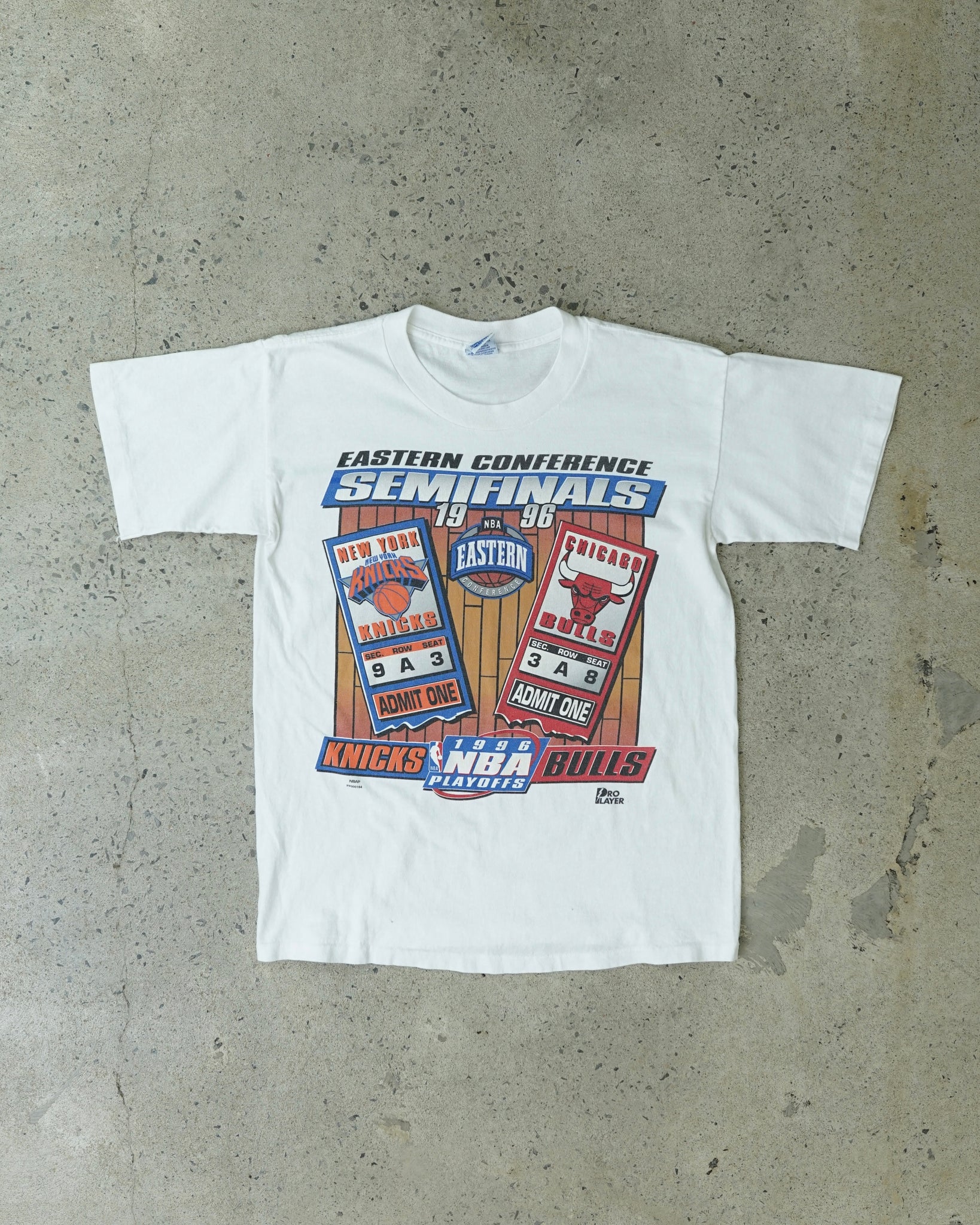 playoffs 1996 knicks vs bulls t-shirt