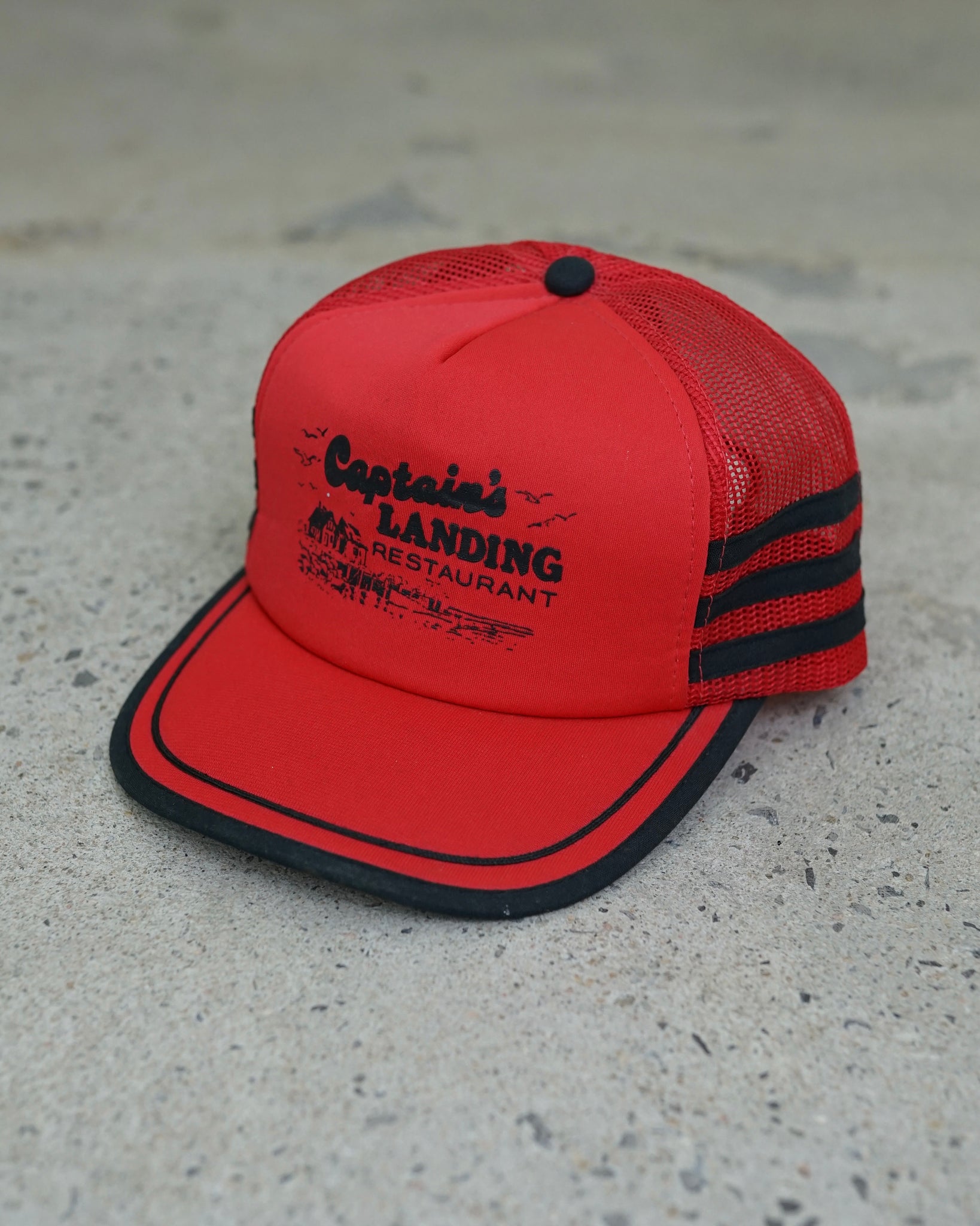 captain's landing restaurant trucker hat