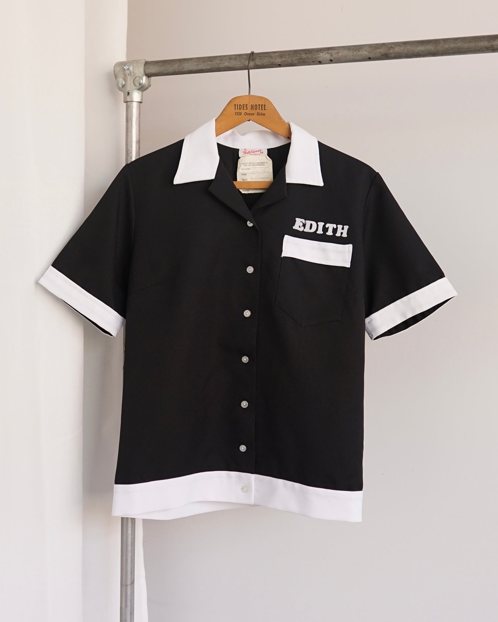 hall of famers edith button-up shirt