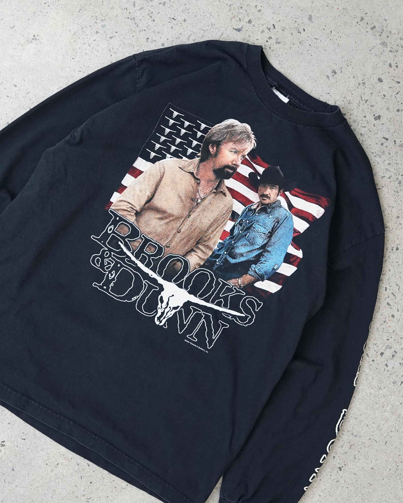 brooks and dunn 2004 longsleeve