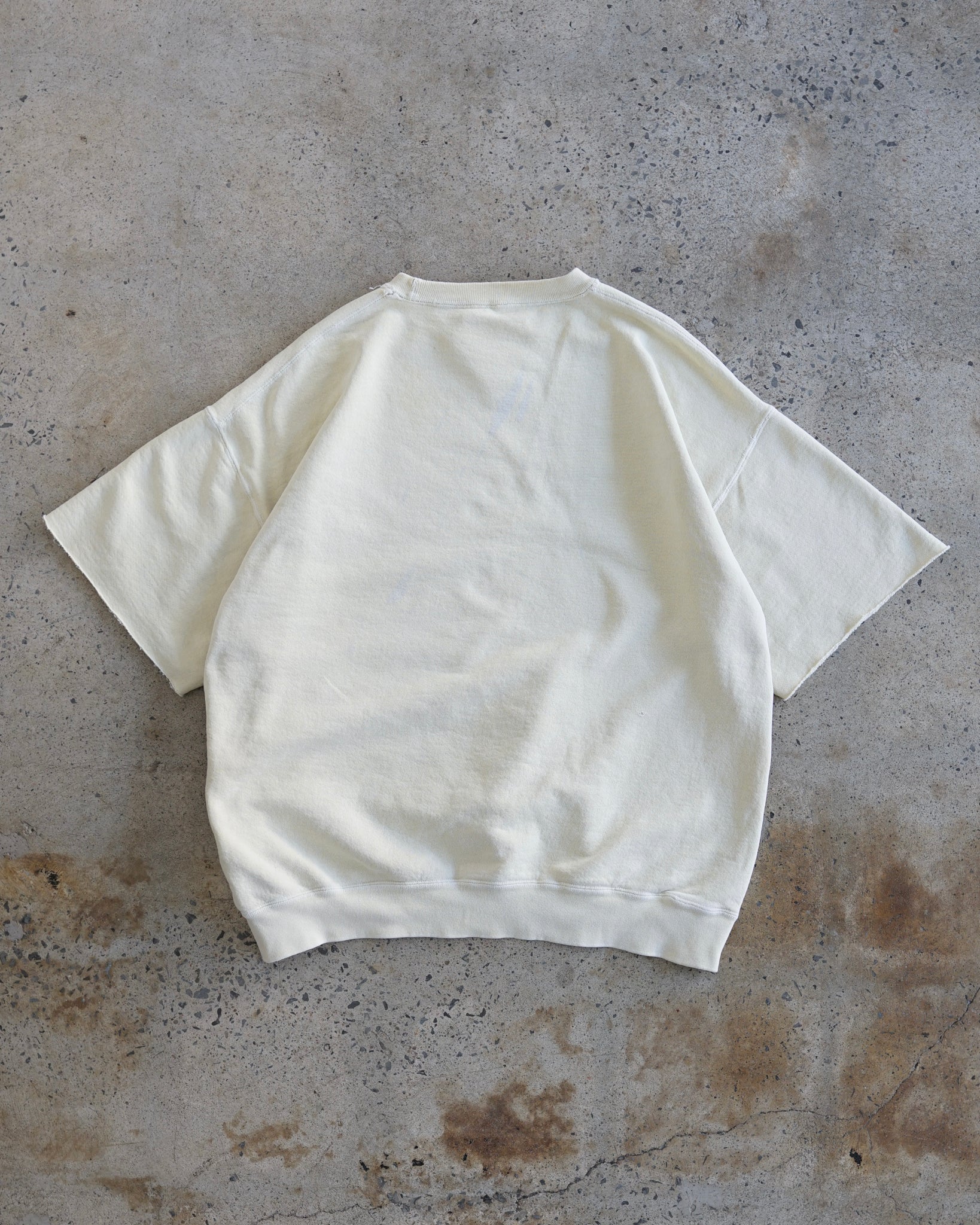 vintage cut-off sleeves crewneck