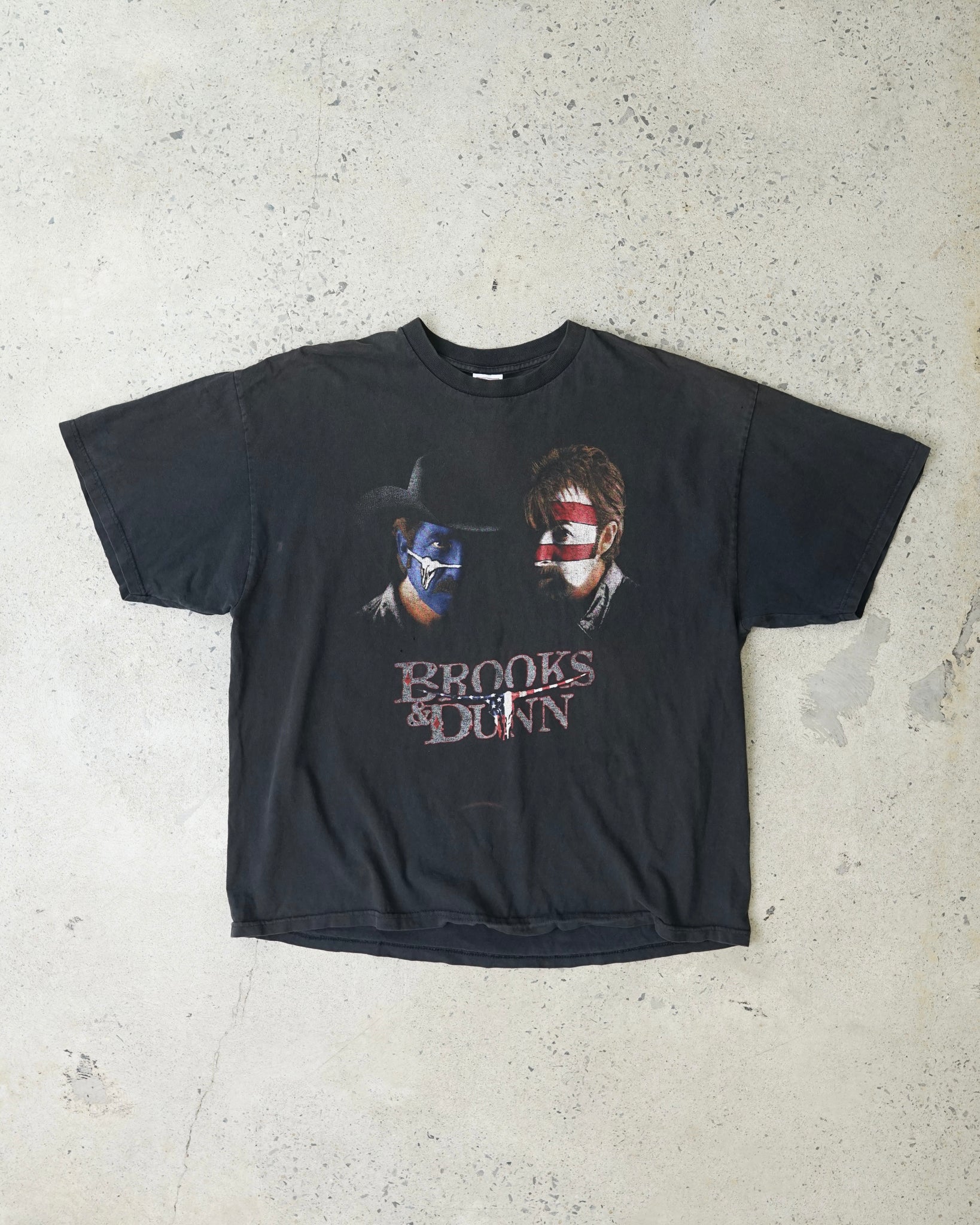 brooks and dunn neon circus 2001 t-shirt