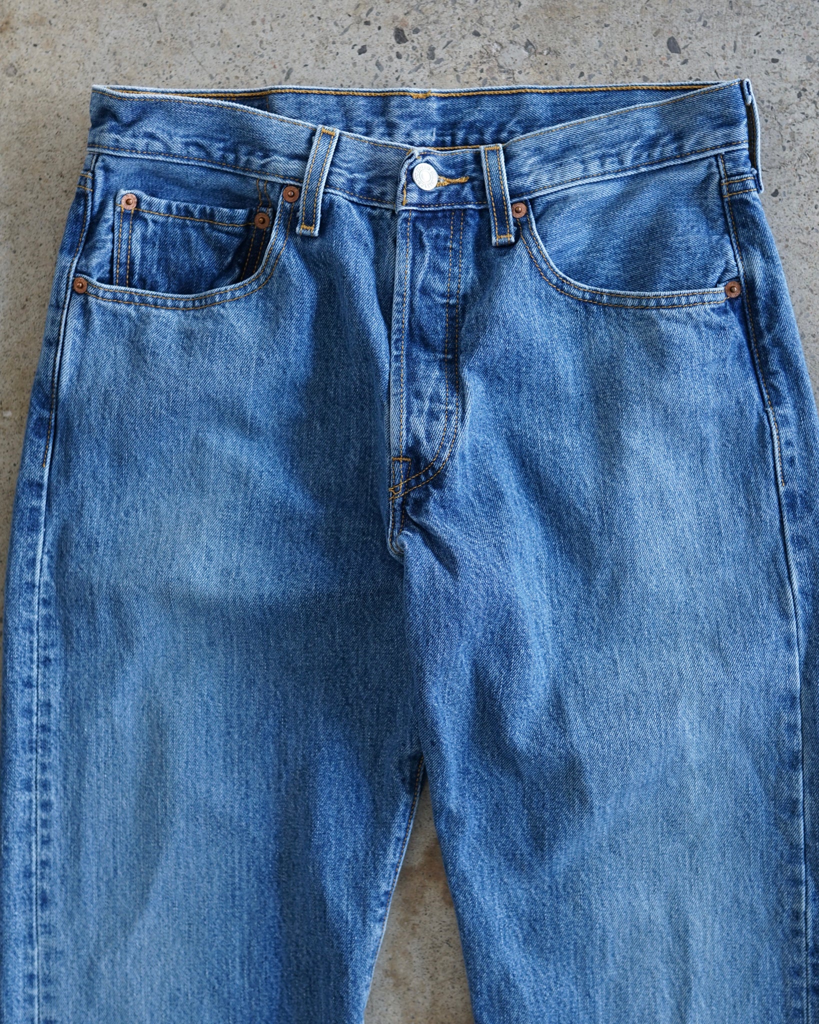 levi's 501 jeans