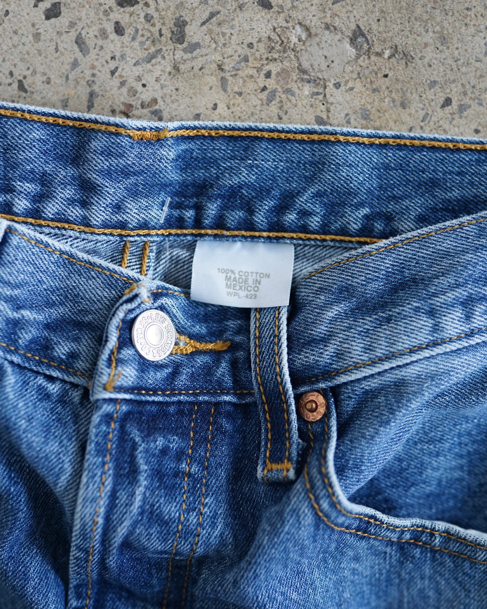 levi's 501 jeans