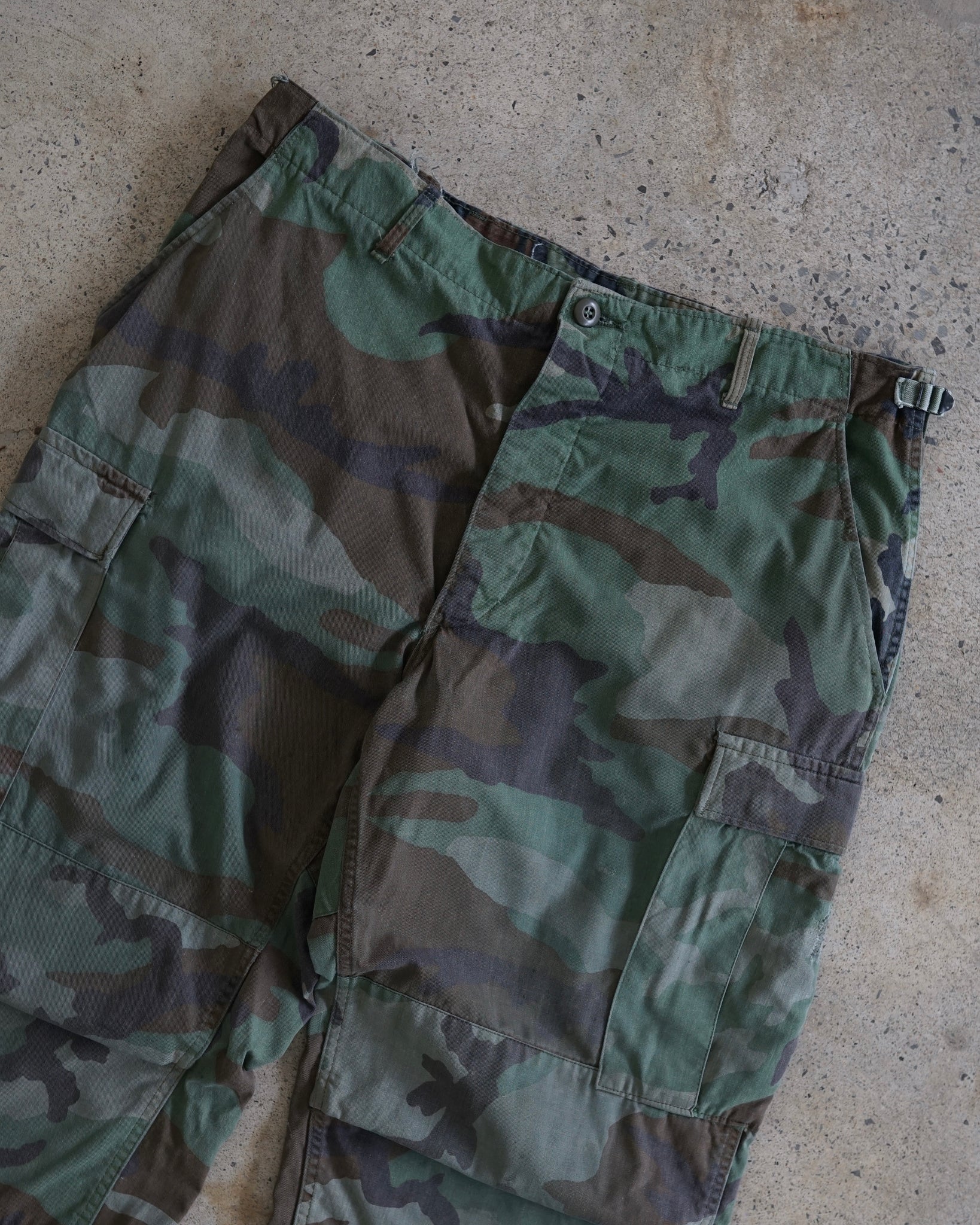 military camo cargo pants