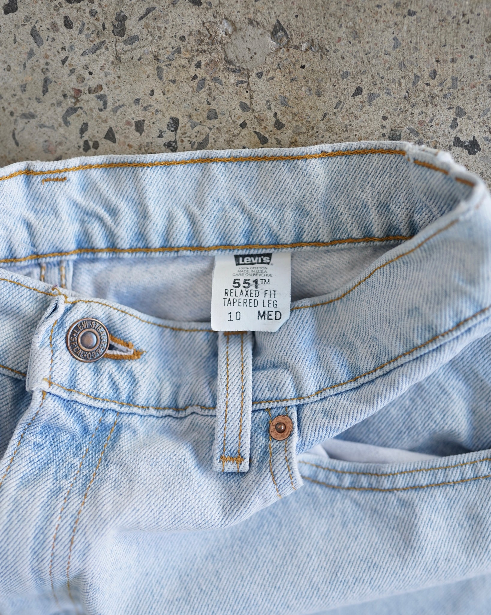 levi's 551 jeans