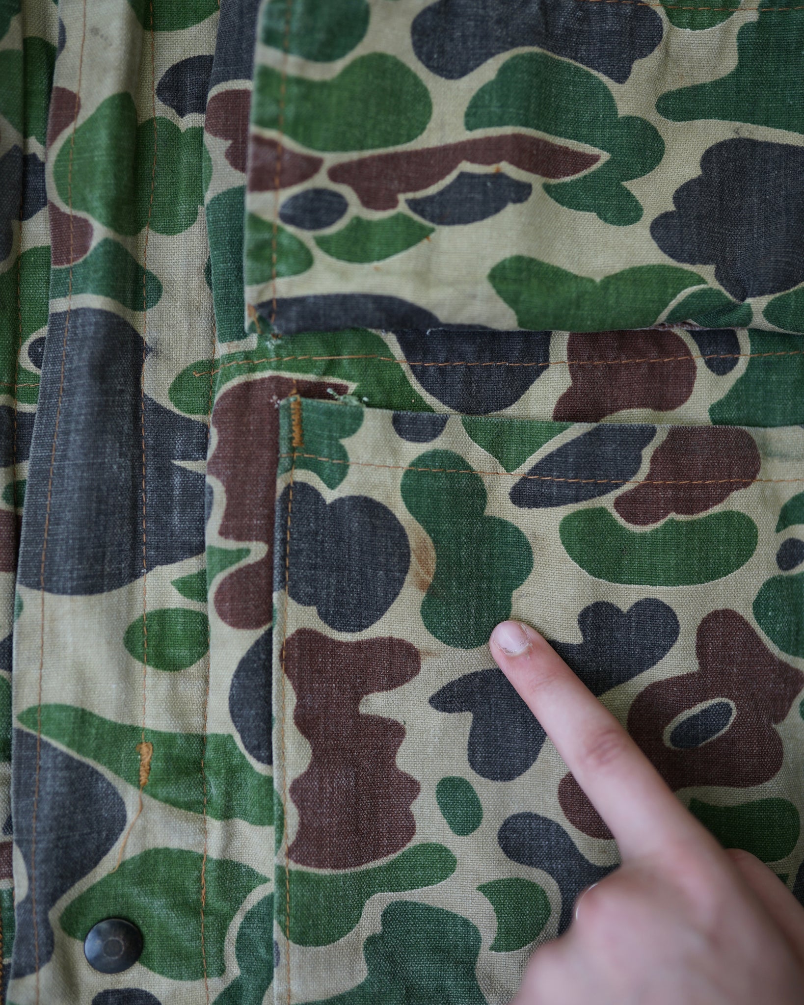 camo hunting jacket - medium