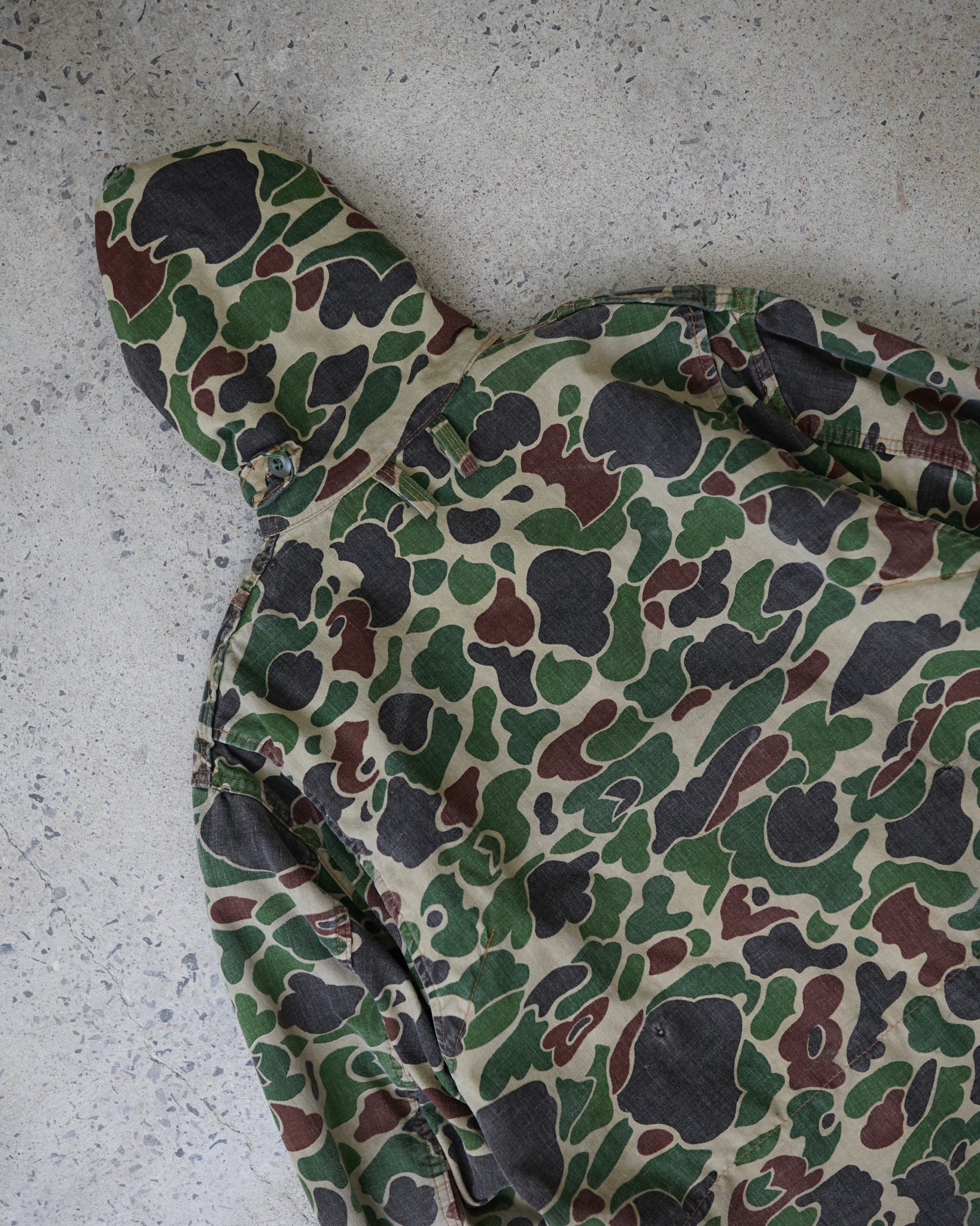 camo hunting jacket - medium