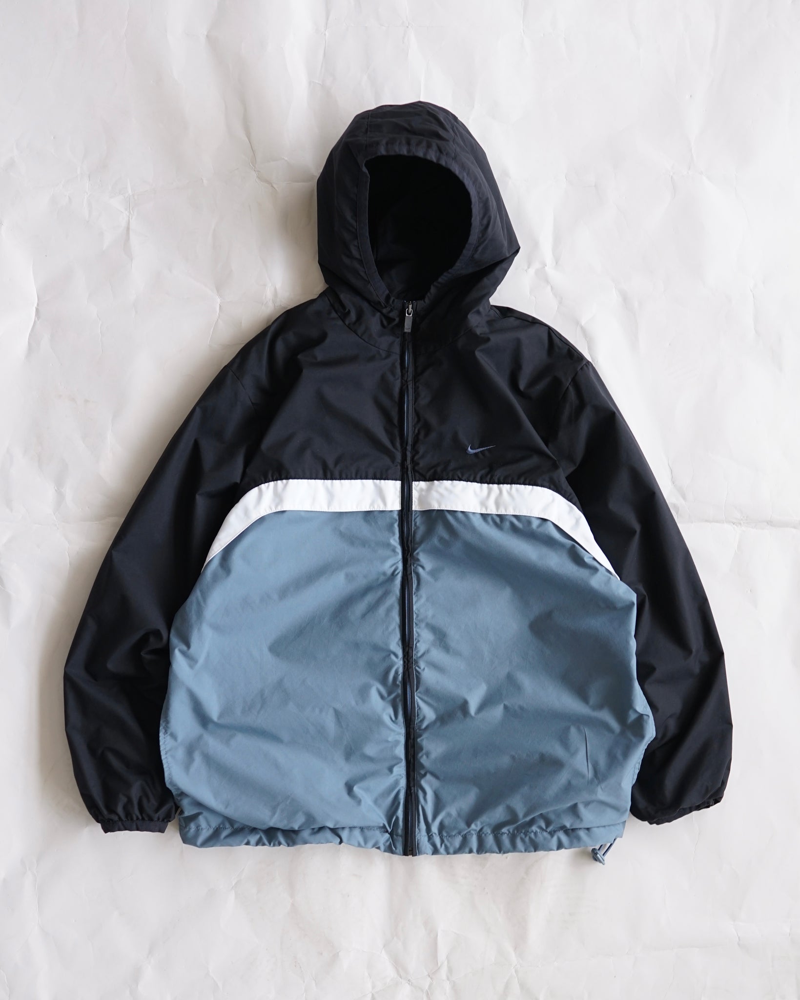 nike zip-up hooded windbreaker