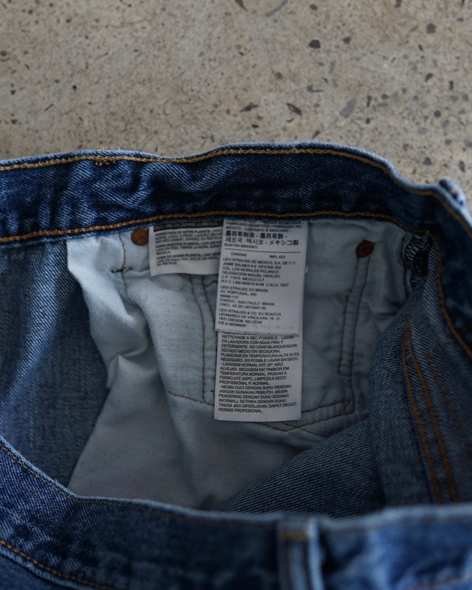 levi's 501 jeans
