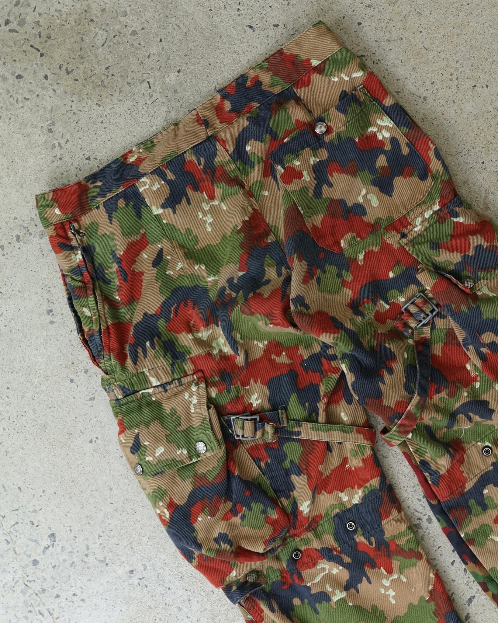 swiss camouflage cargo pants