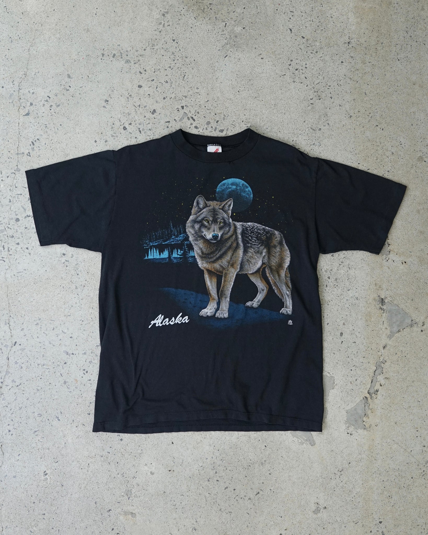 alaska wolf t-shirt