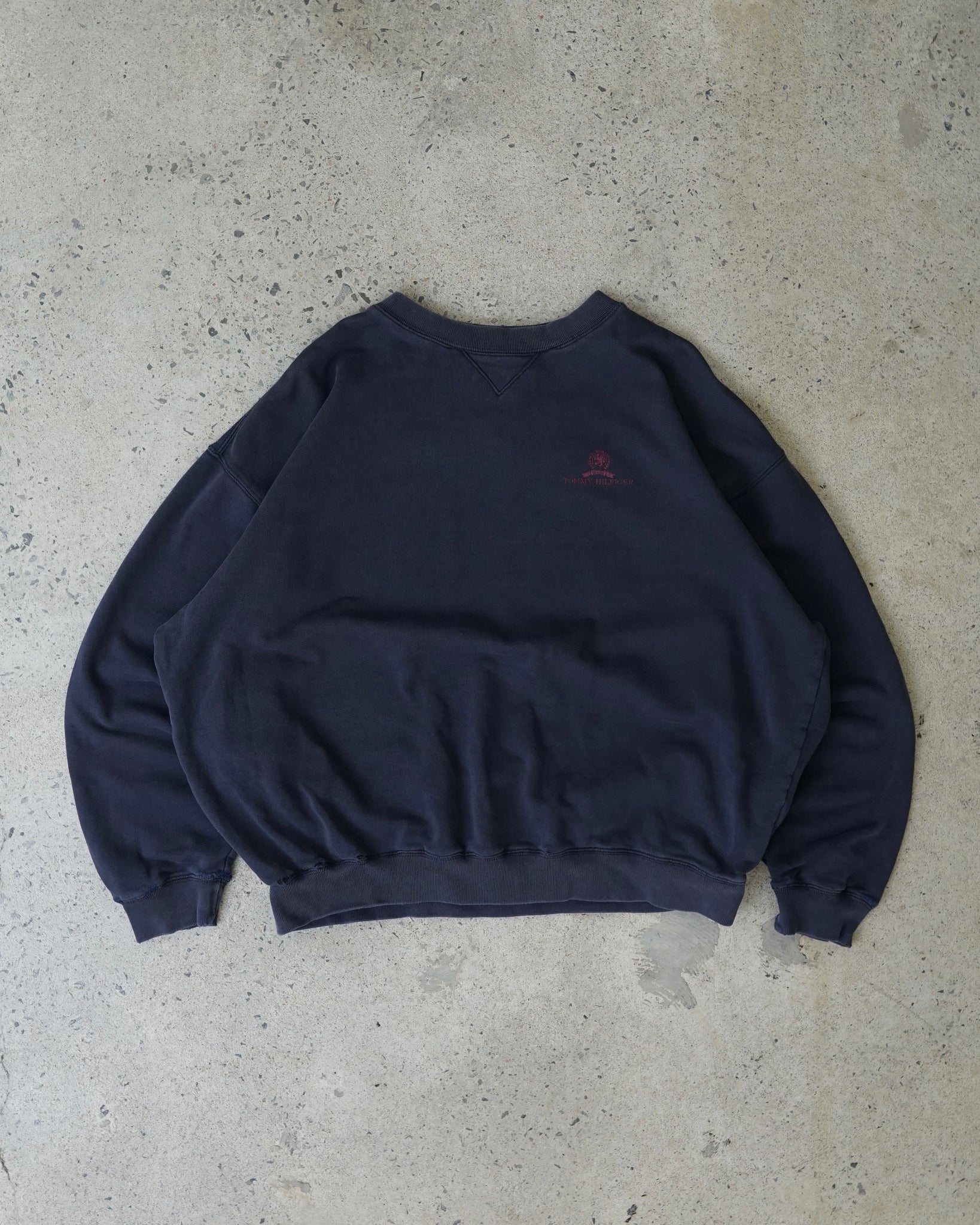 tommy hilfiger crewneck