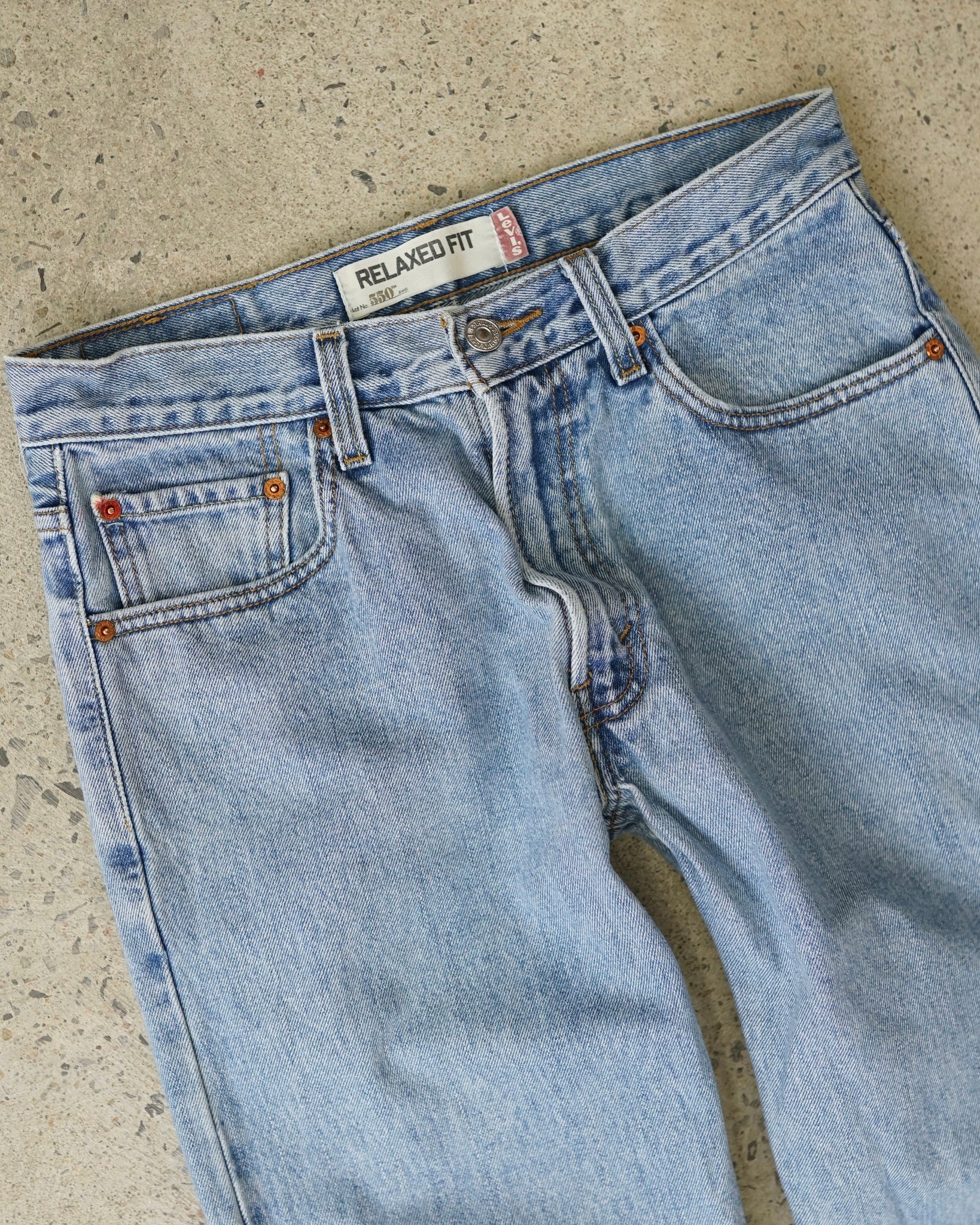 levi's 550 jeans