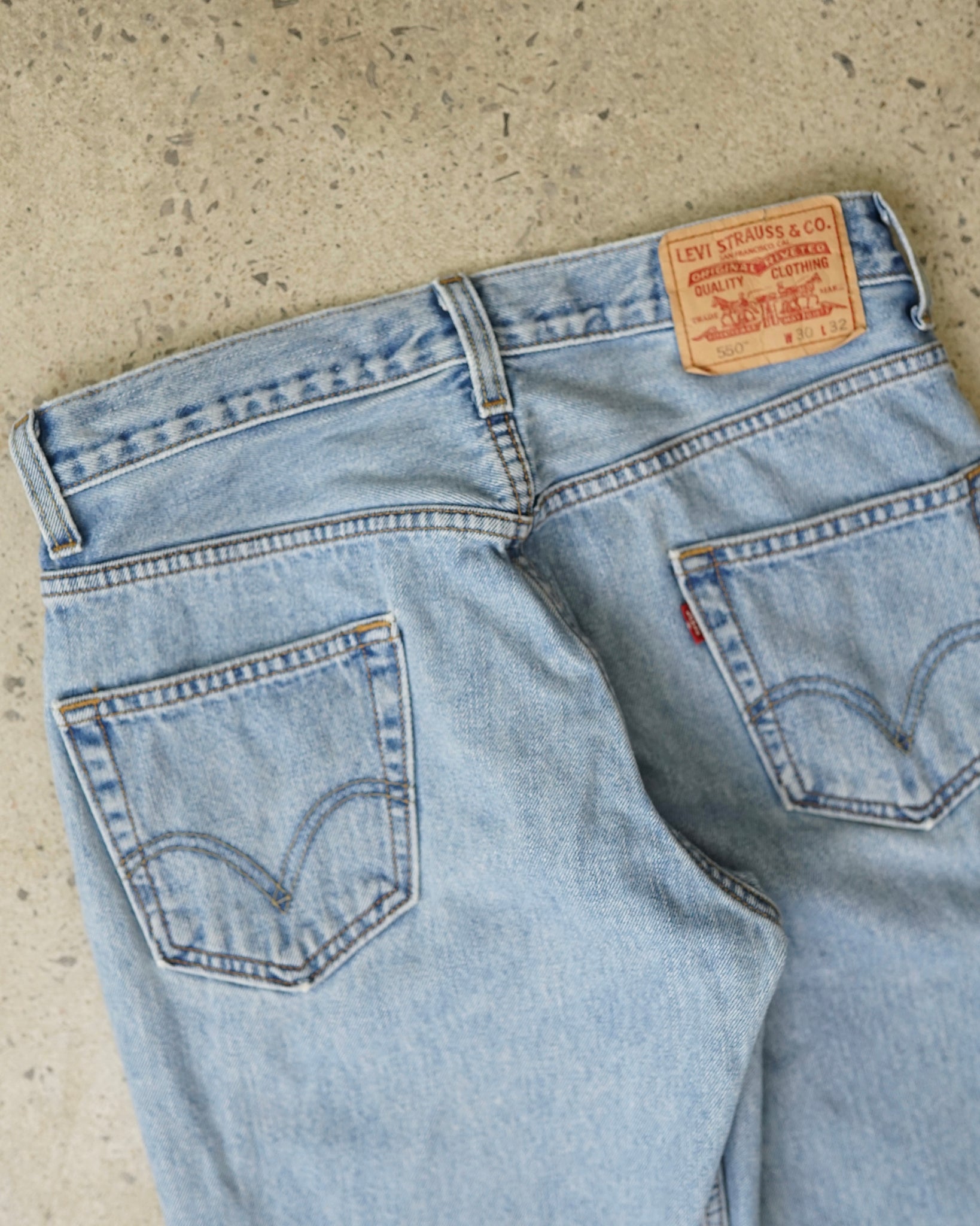 levi's 550 jeans