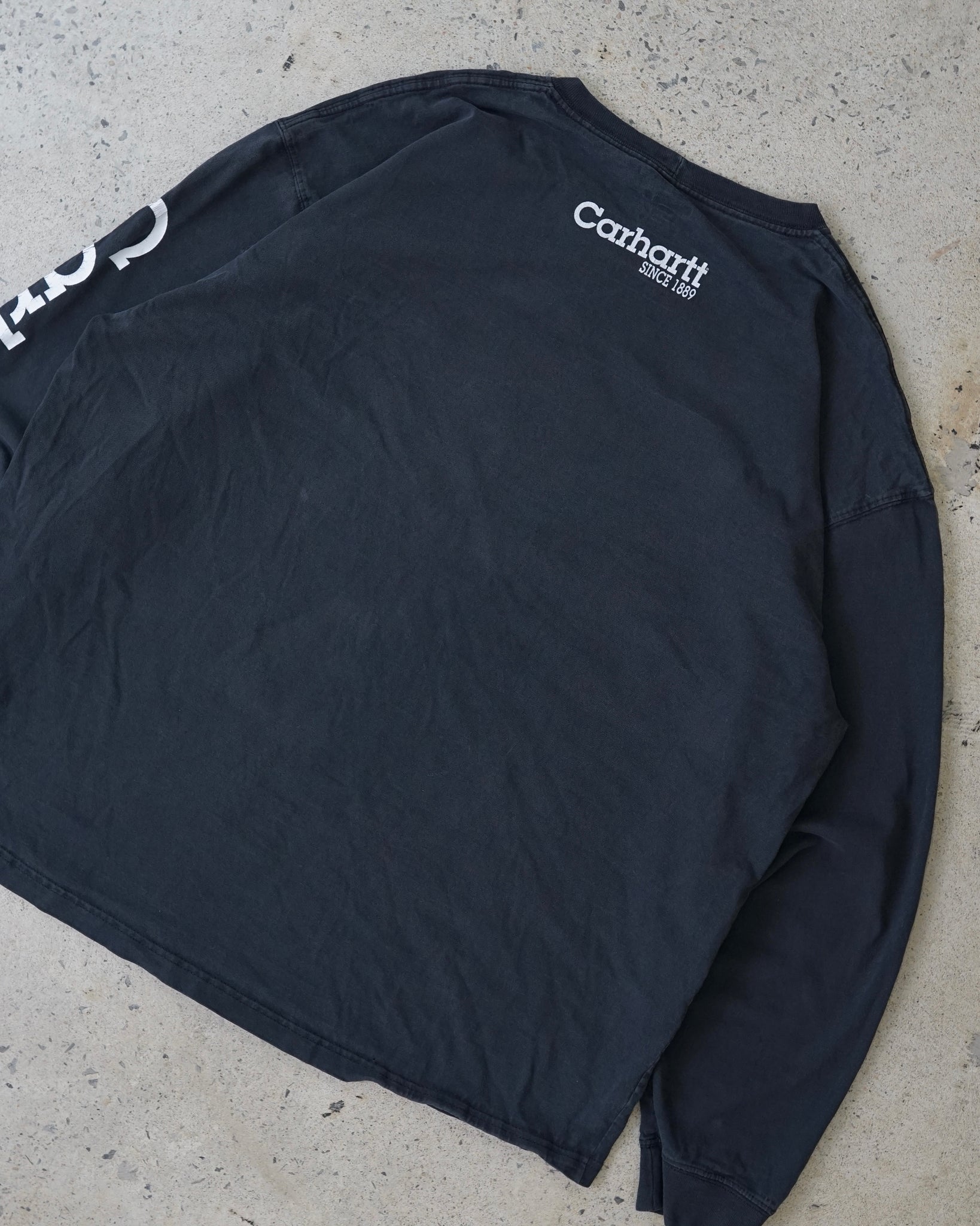 carhartt longsleeve