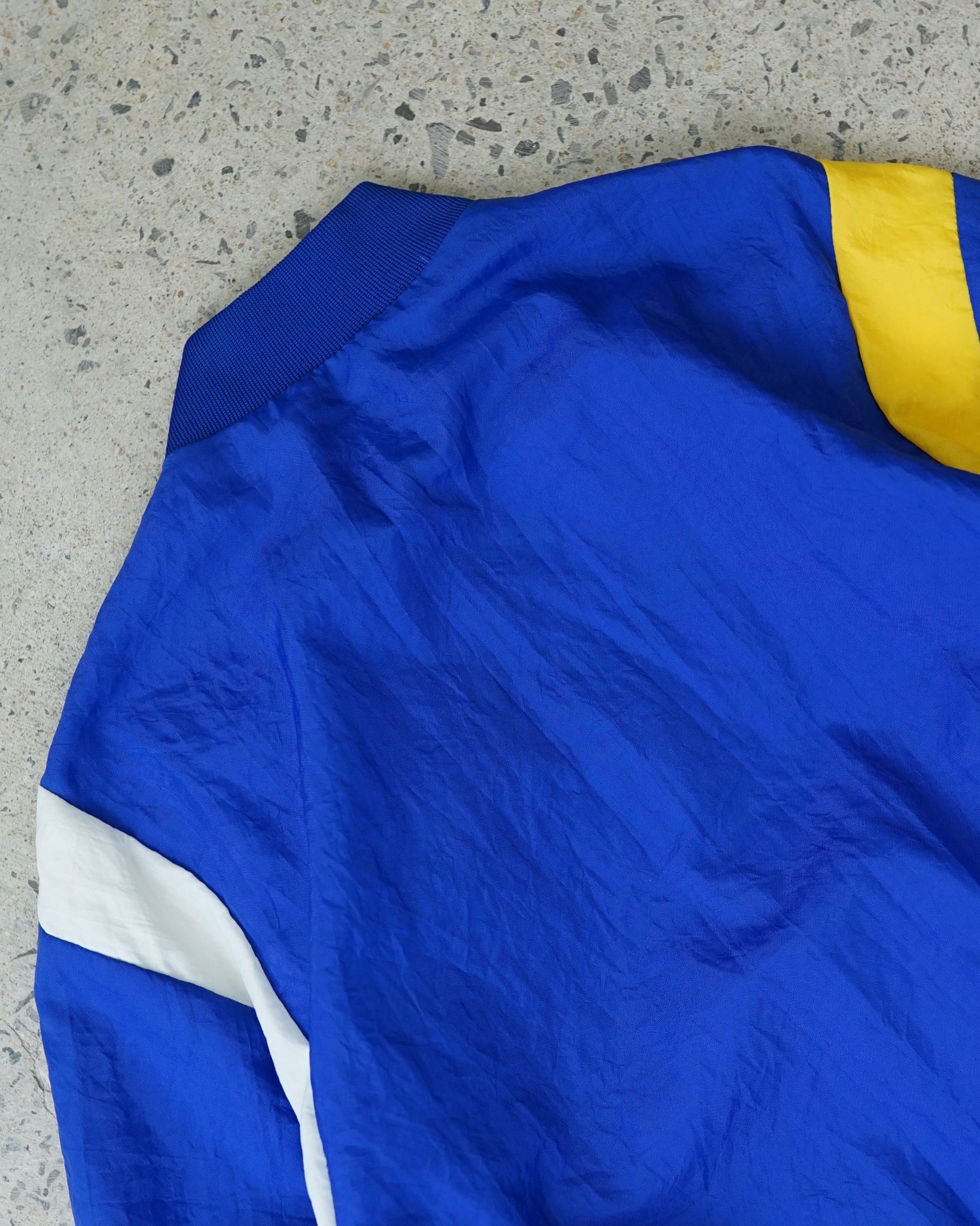 golden state warriors wind breaker - small