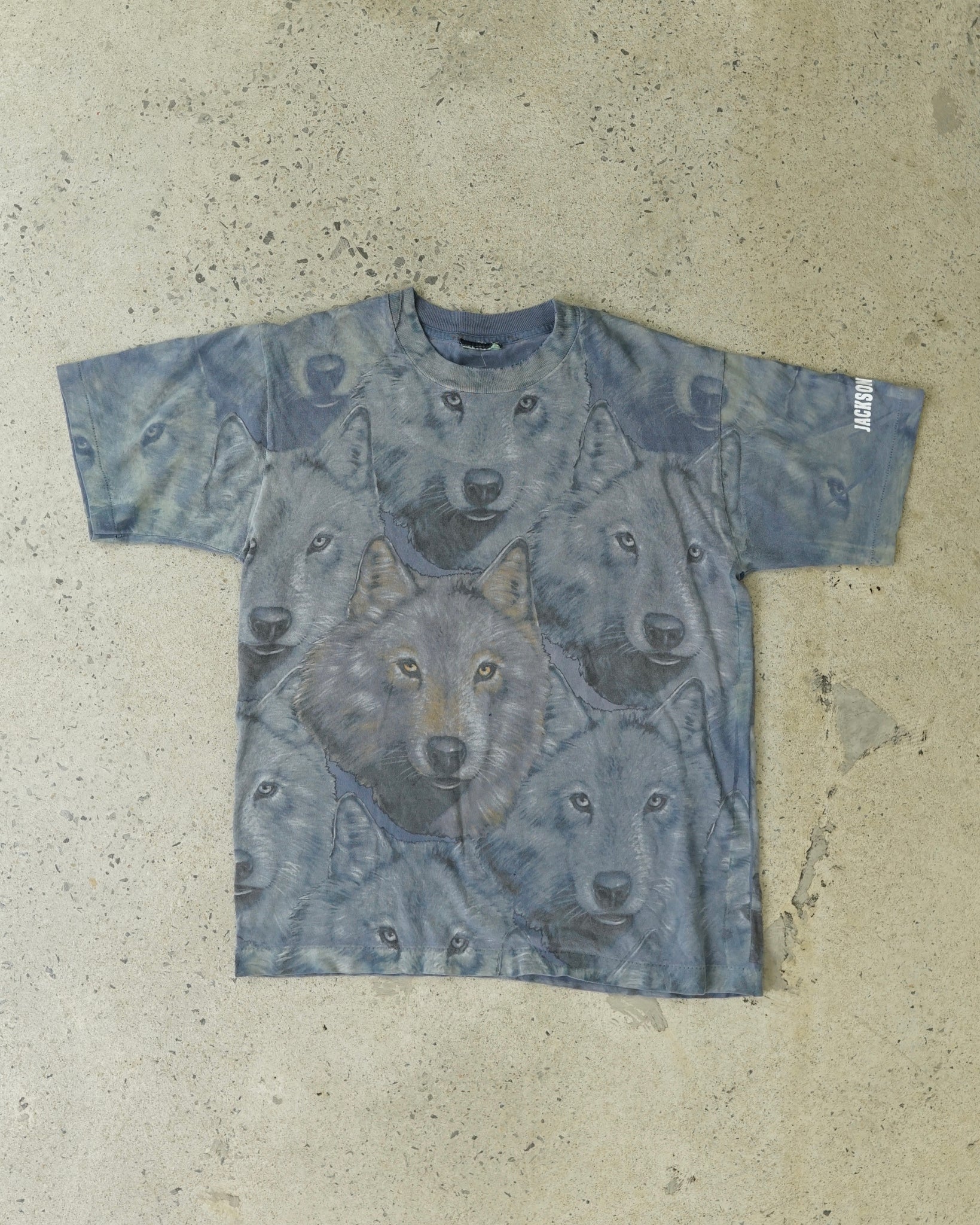 jackson hole wolves all over print t-shirt