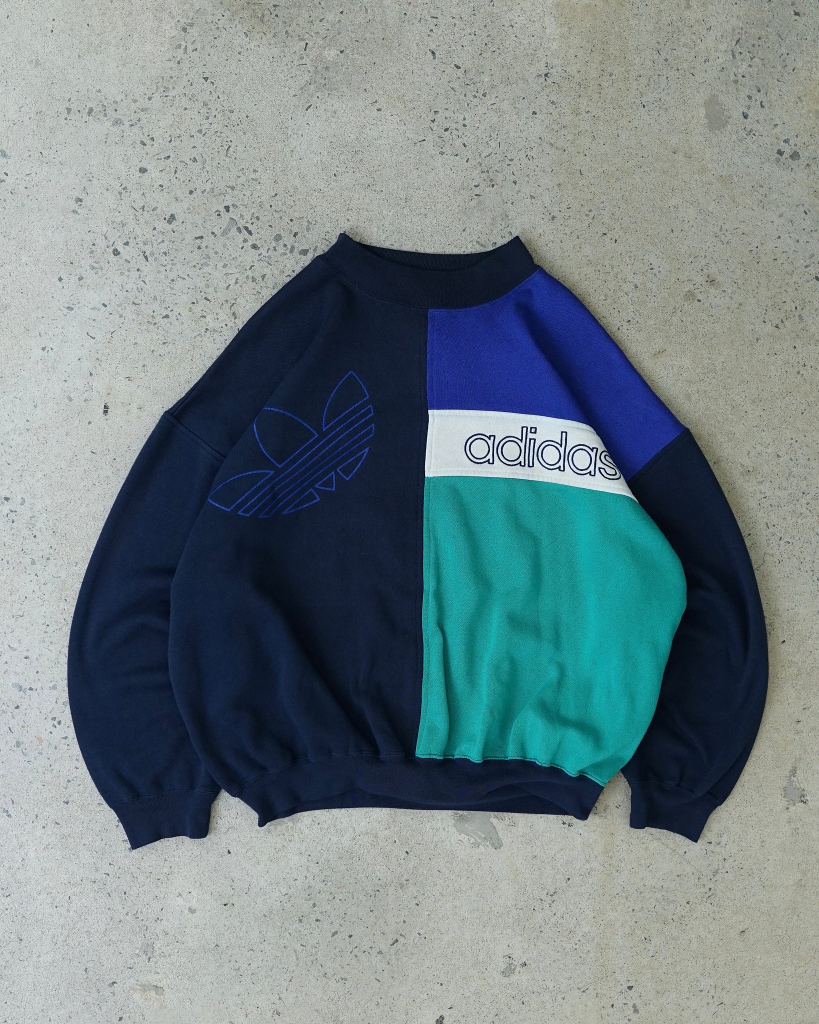 adidas crewneck