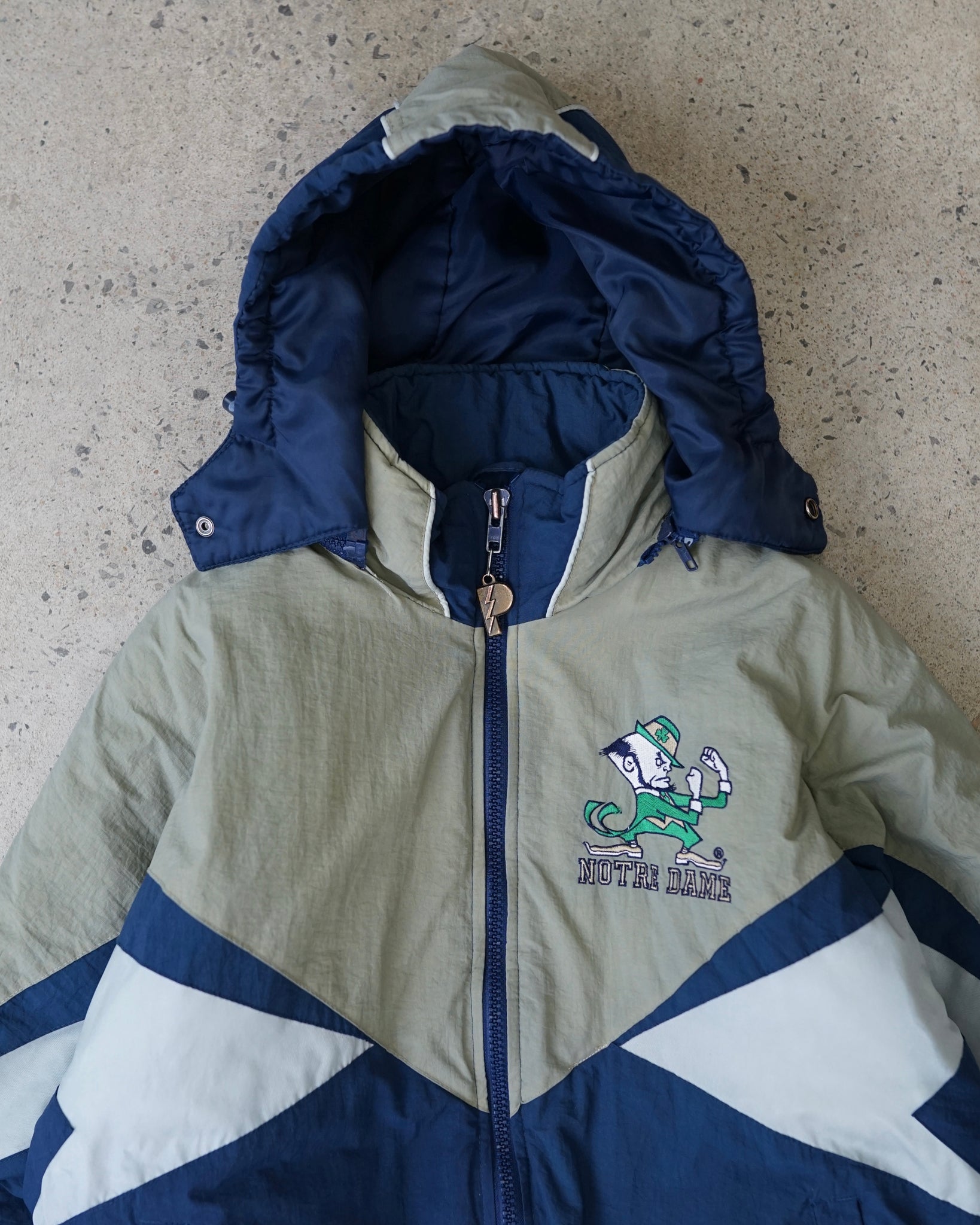 notre dame fighting irish pro player jacket