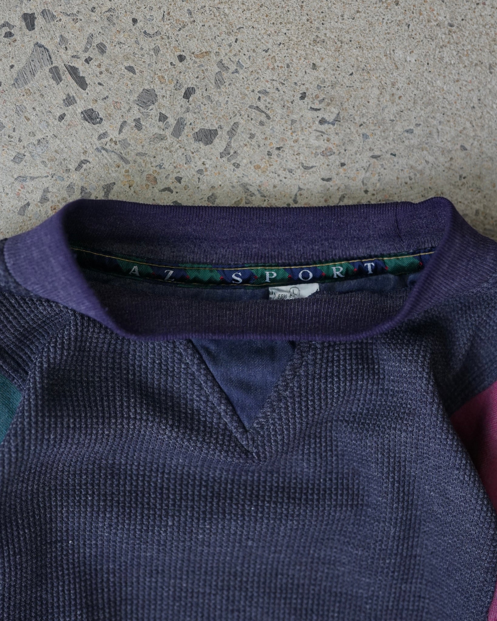 az sports crewneck