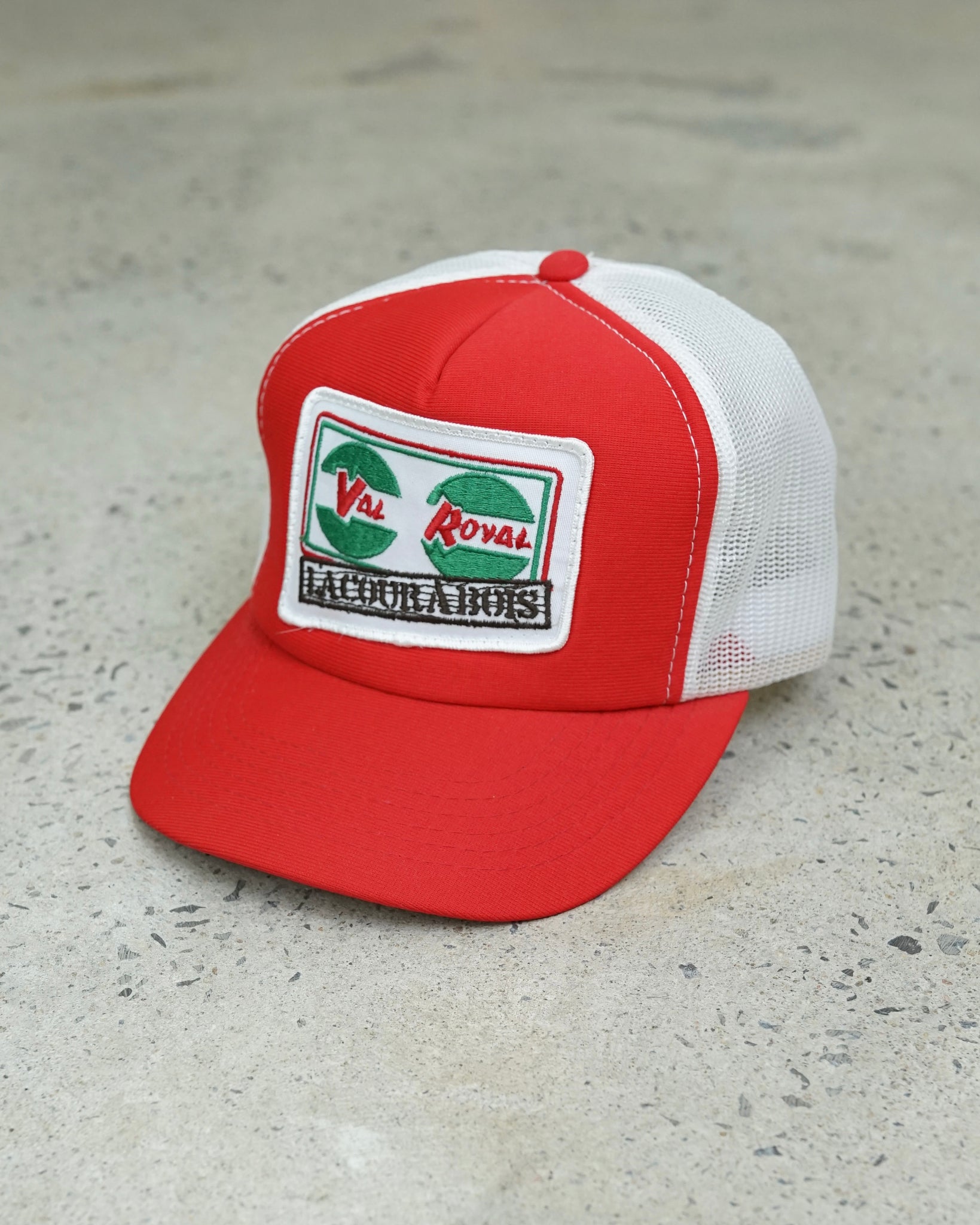 val royal trucker hat