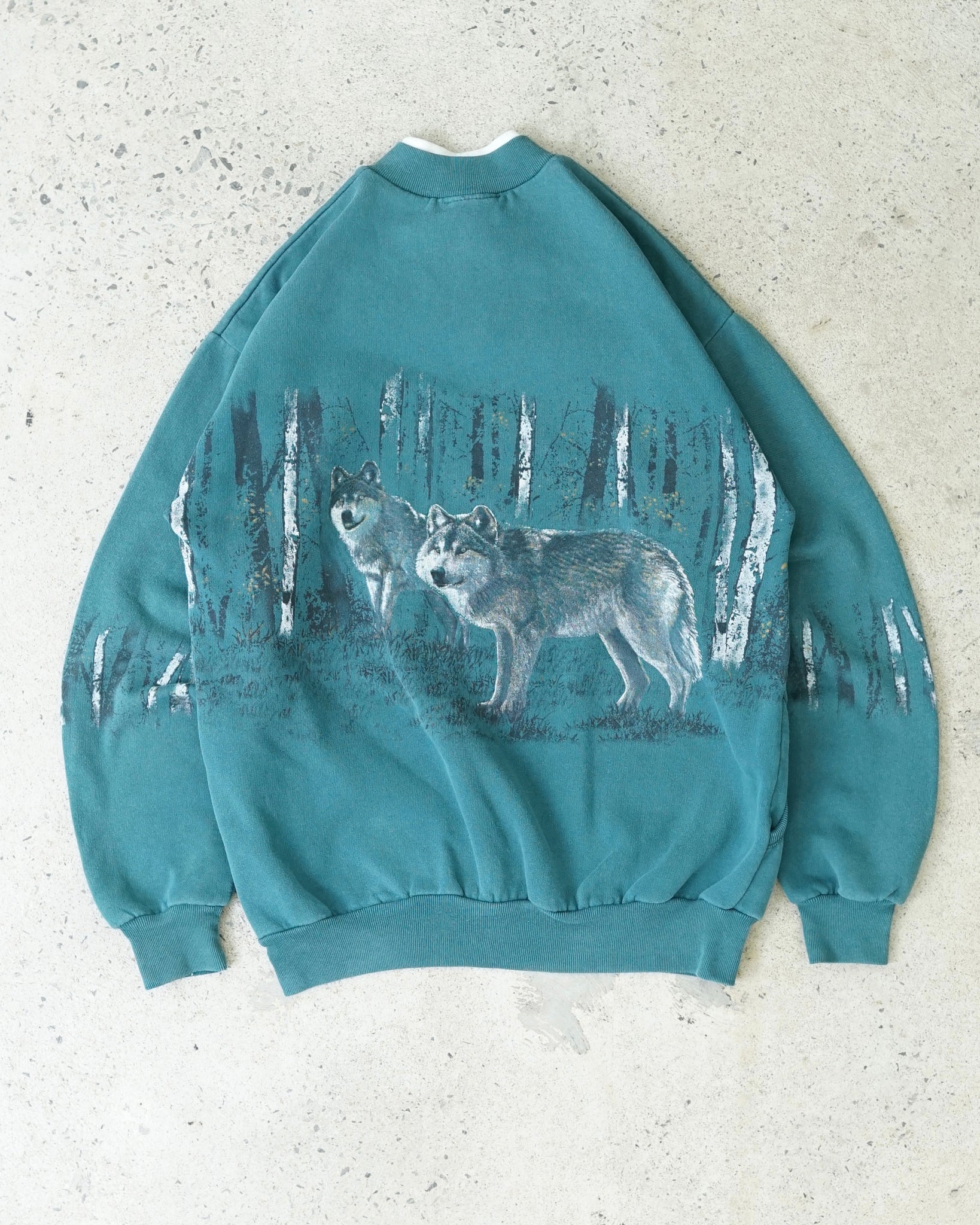 wolves crewneck - small